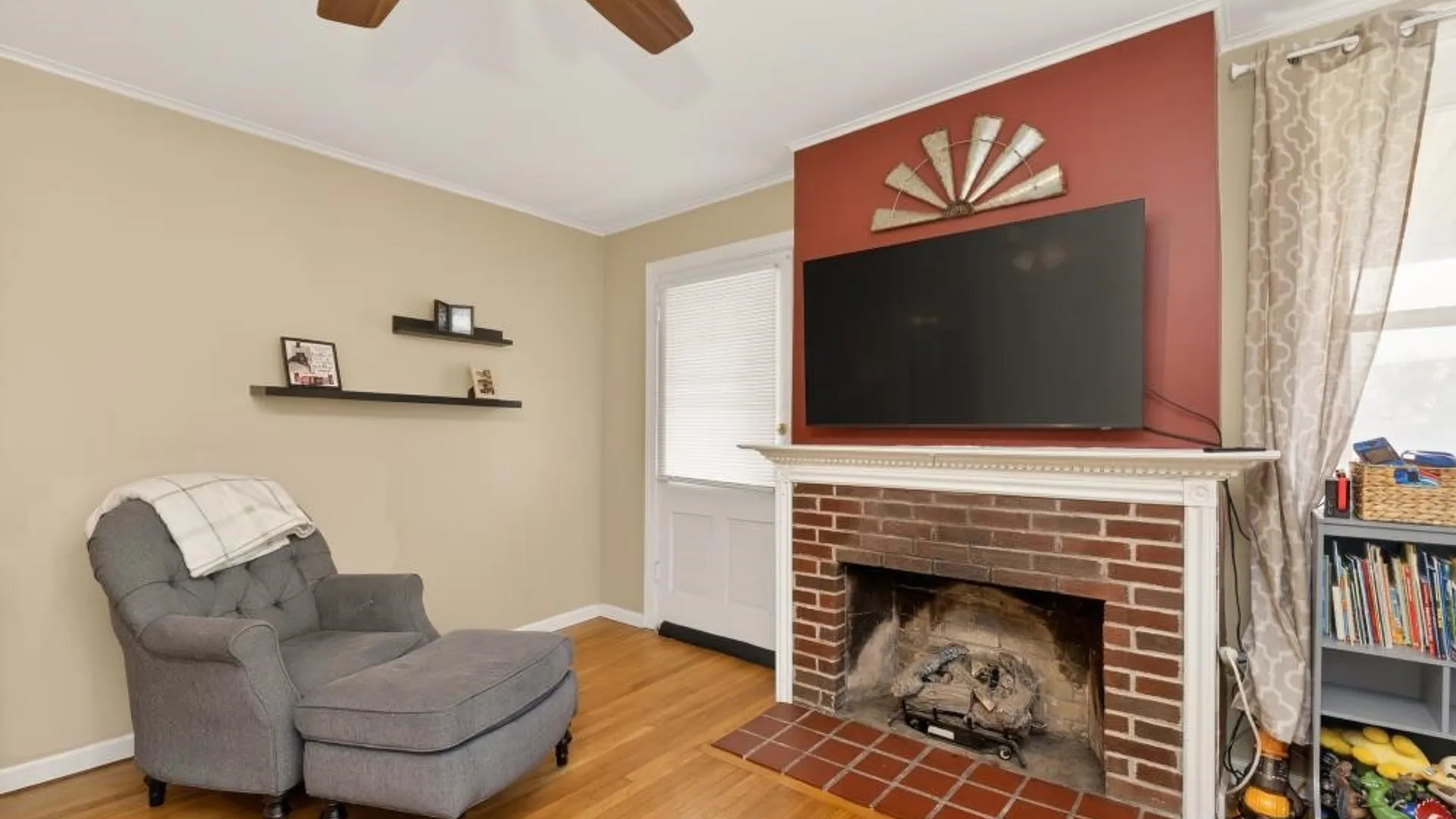 Property at 2513 Genesee Street, York, NY 14533 12