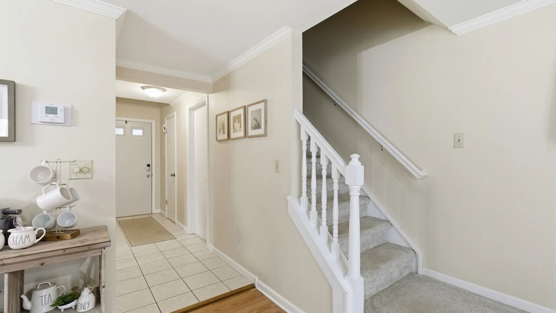 Property at 8215 Beehive Circle, Clay, NY 13090 22