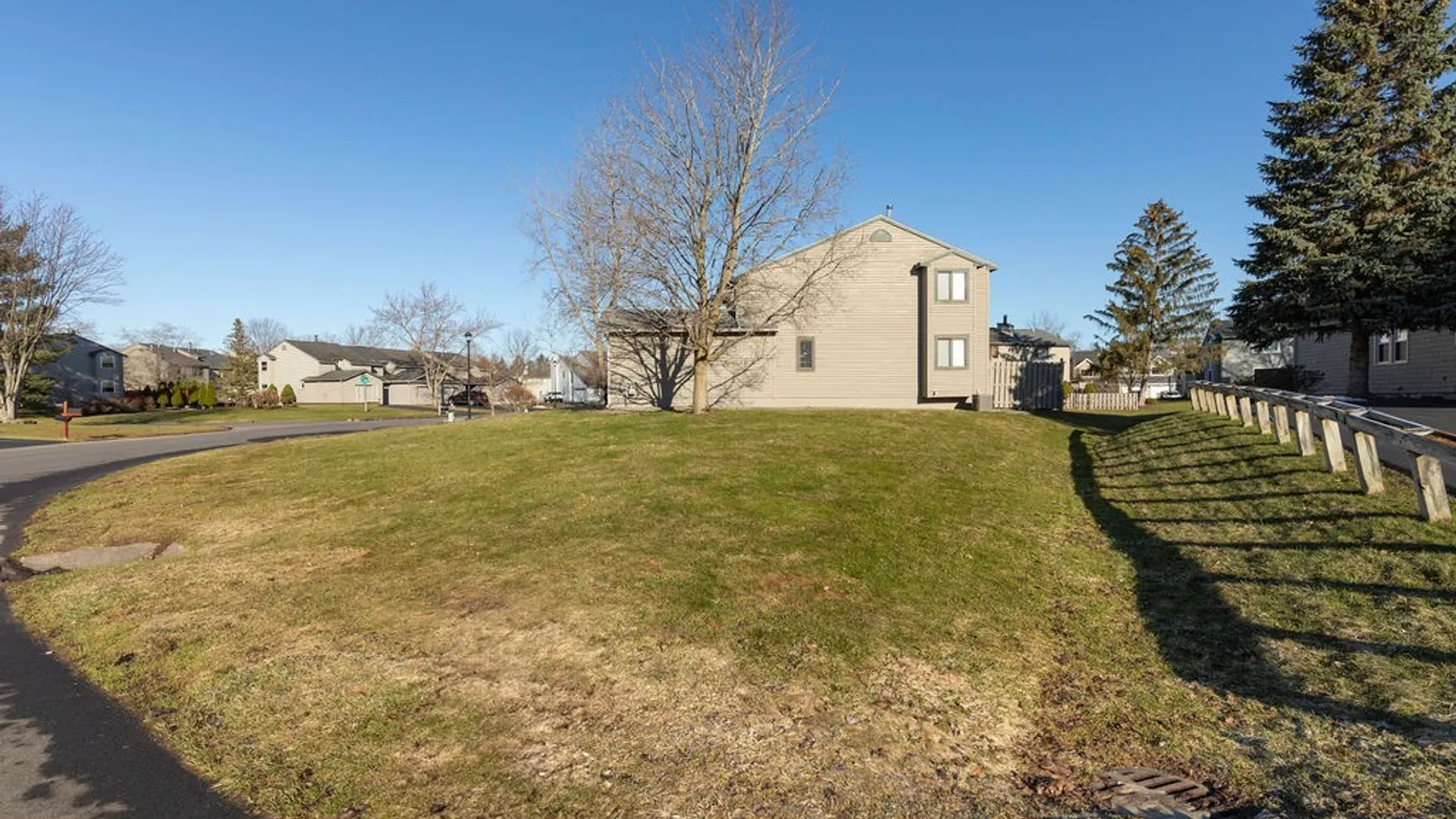 Property at 8215 Beehive Circle, Clay, NY 13090 44