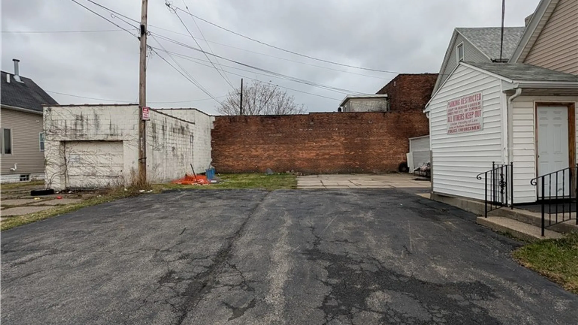 Property at 1881 Clinton Street, Buffalo, NY 14206 6