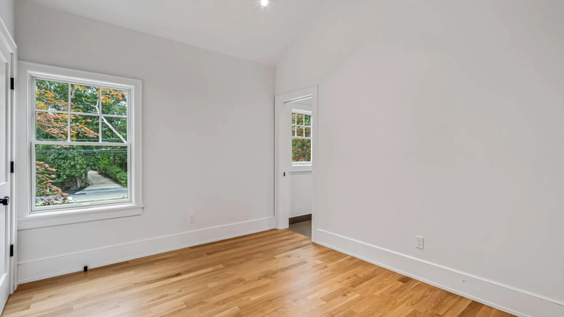 Property at 36 Jagger Lane, Westhampton, NY 11977 27