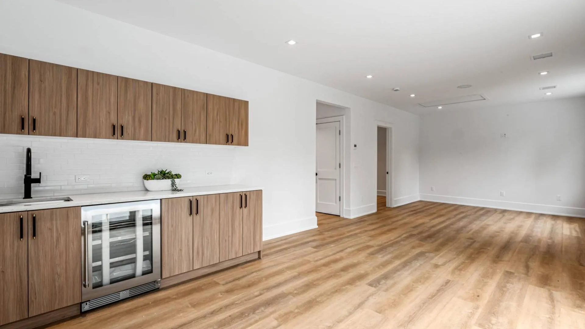 Property at 36 Jagger Lane, Westhampton, NY 11977 31