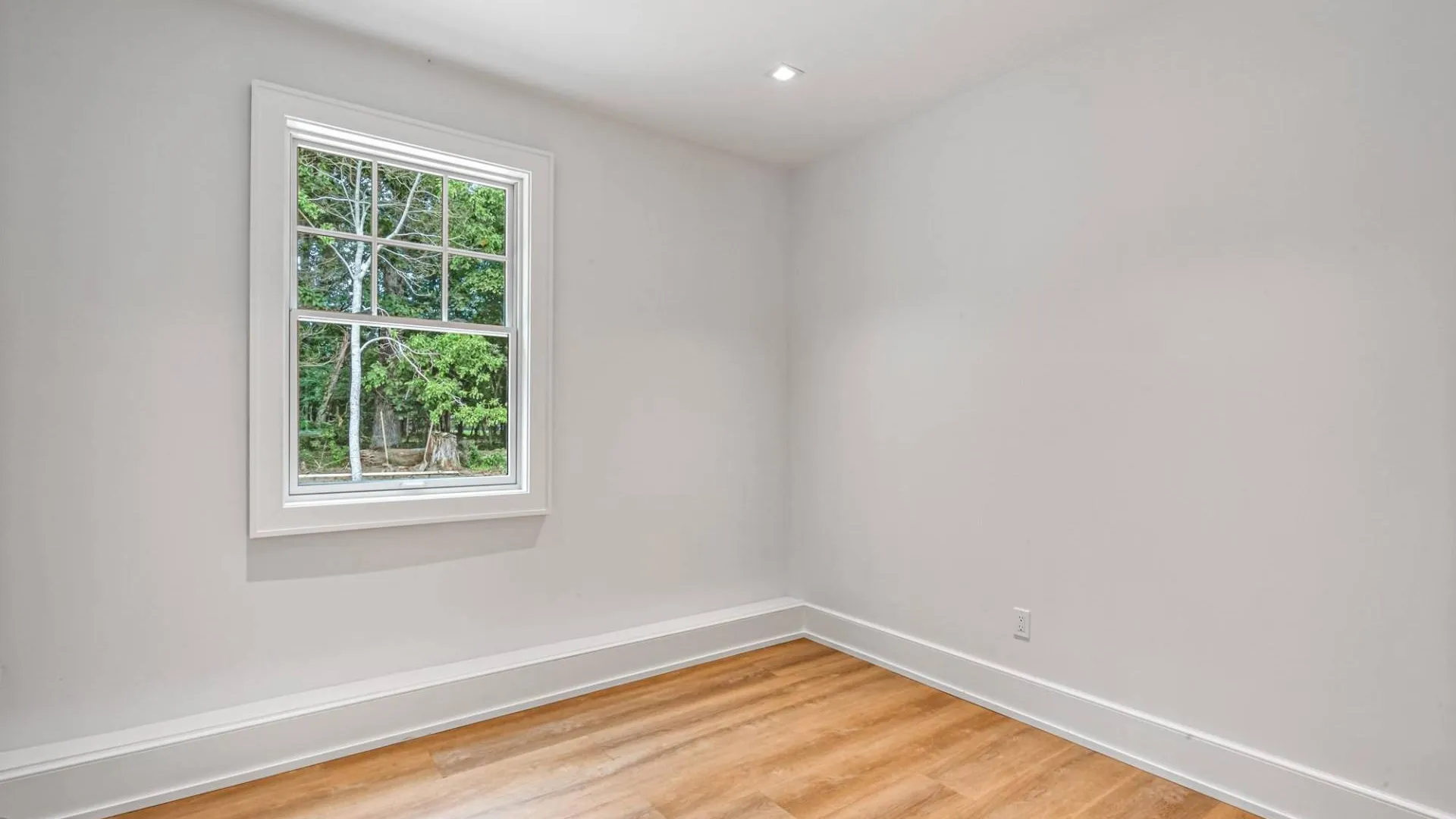 Property at 36 Jagger Lane, Westhampton, NY 11977 35