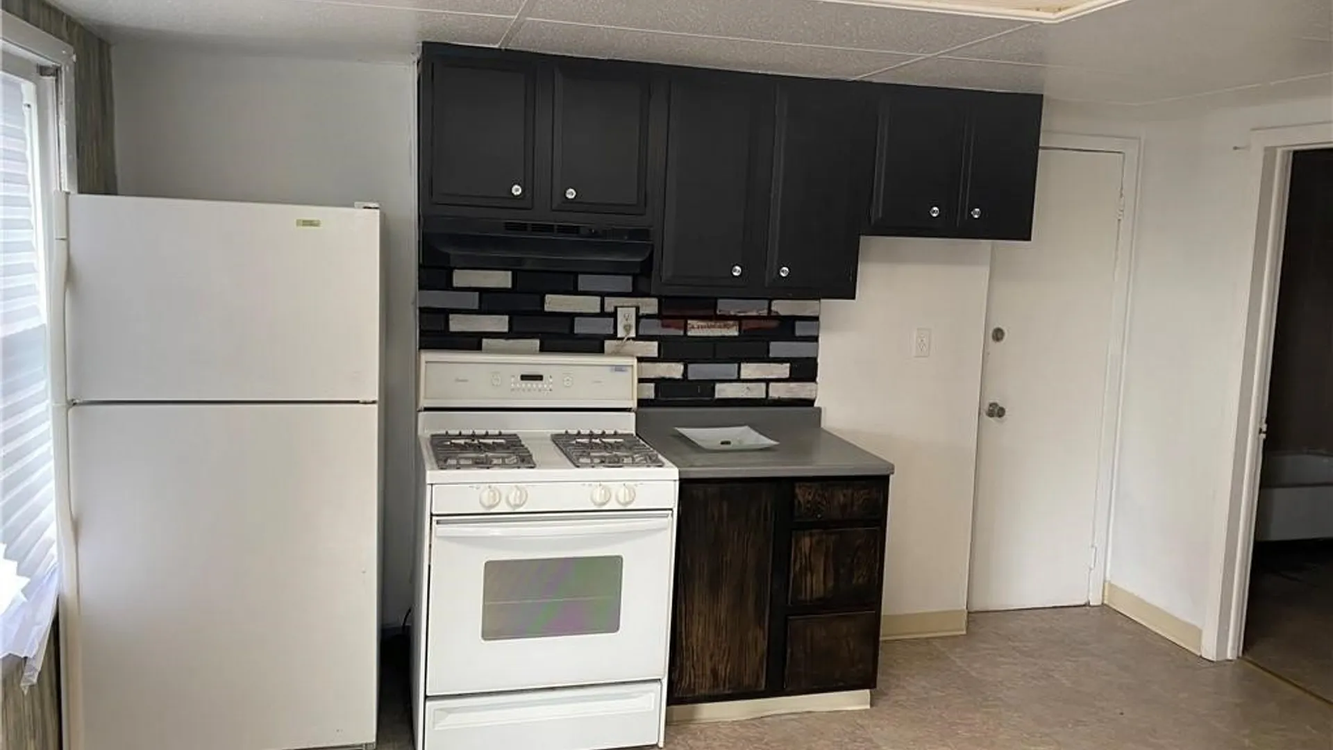 Property at 3018 Grant Boulevard, Syracuse, NY 13208 4