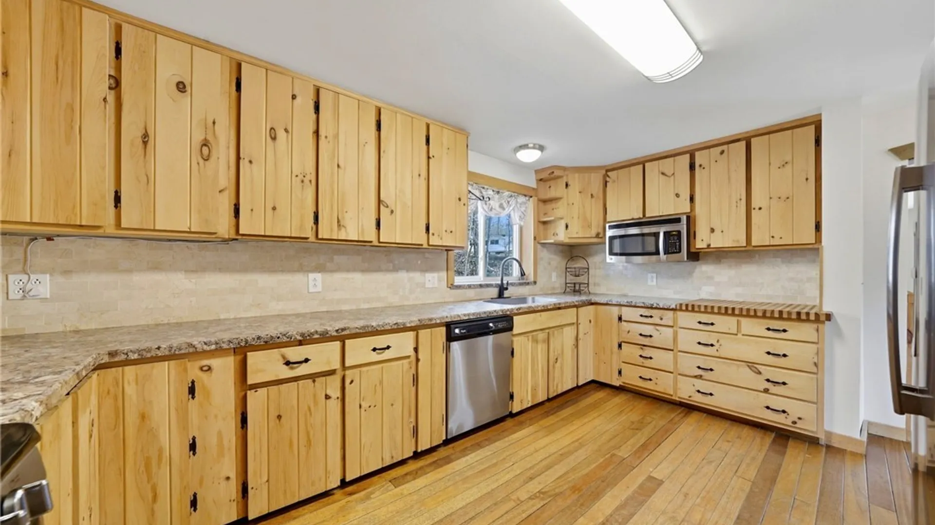 Property at 9198 Knapp Road, Colden, NY 14170 3