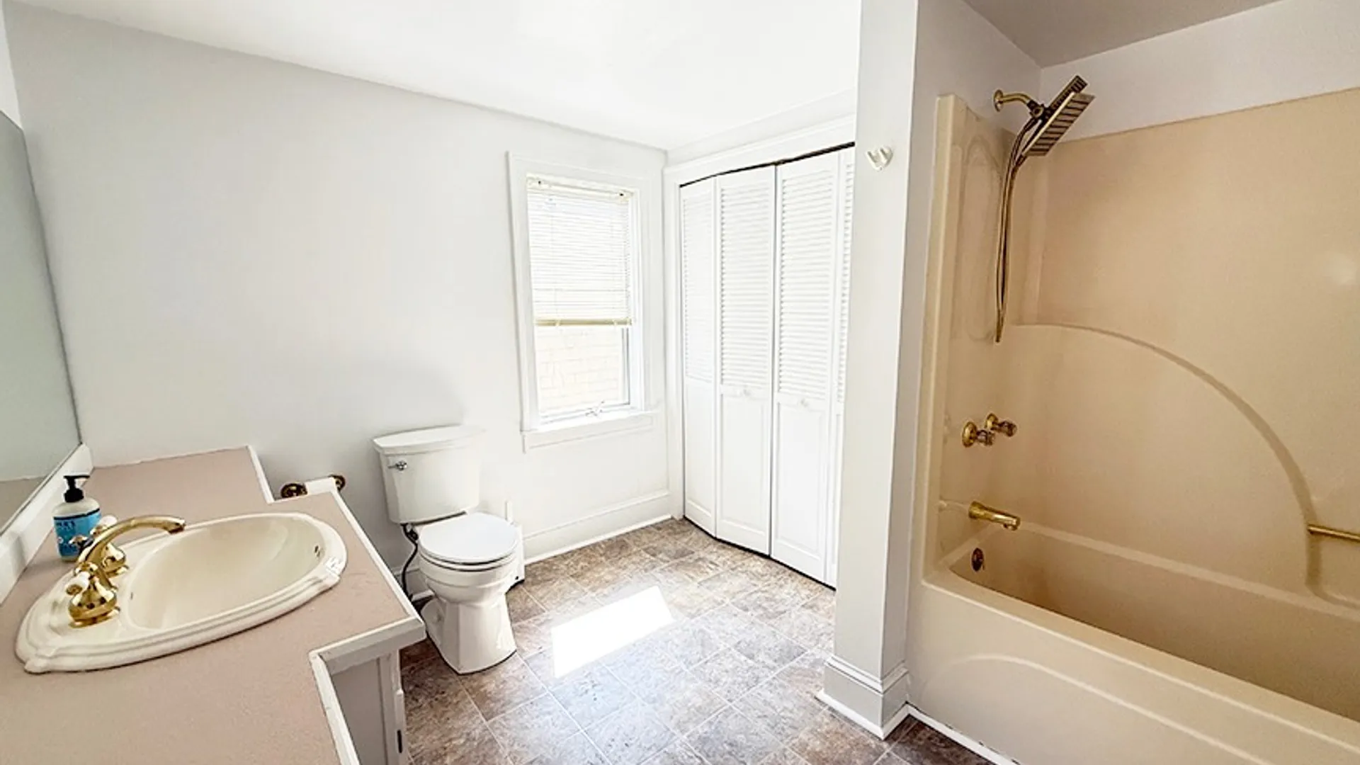 Property at 18 Hazel St, Oneonta, NY 13820 19