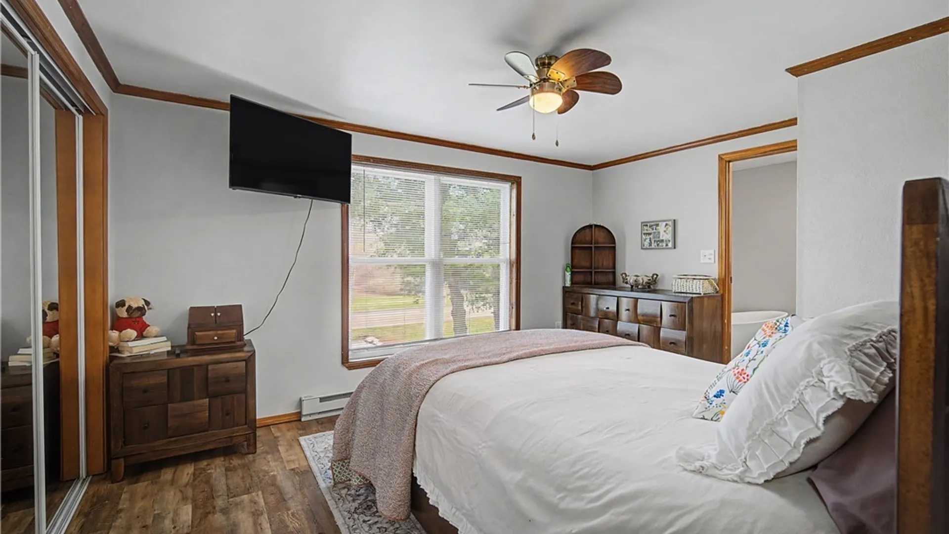 Property at 140 Lakeview Avenue, Chautauqua, NY 14757 12
