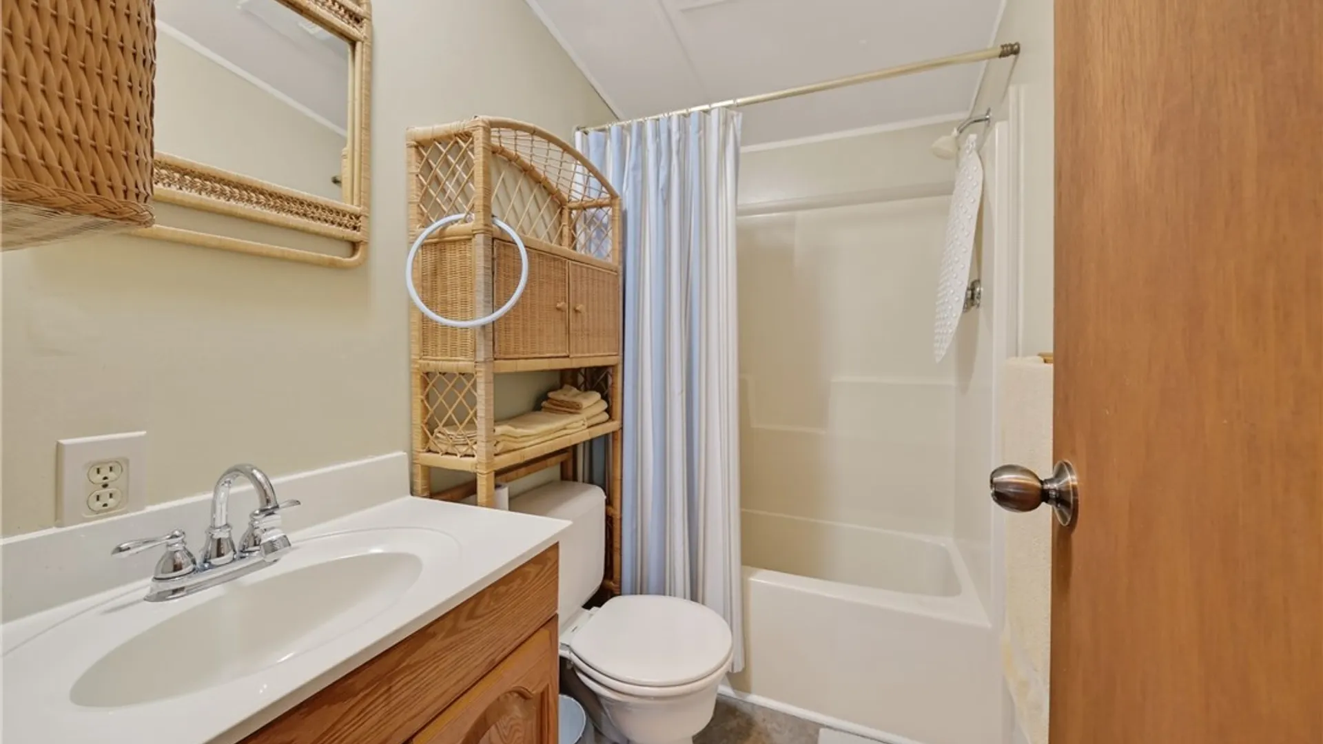 Property at 252 County Line Road, Granby, NY 13135 26