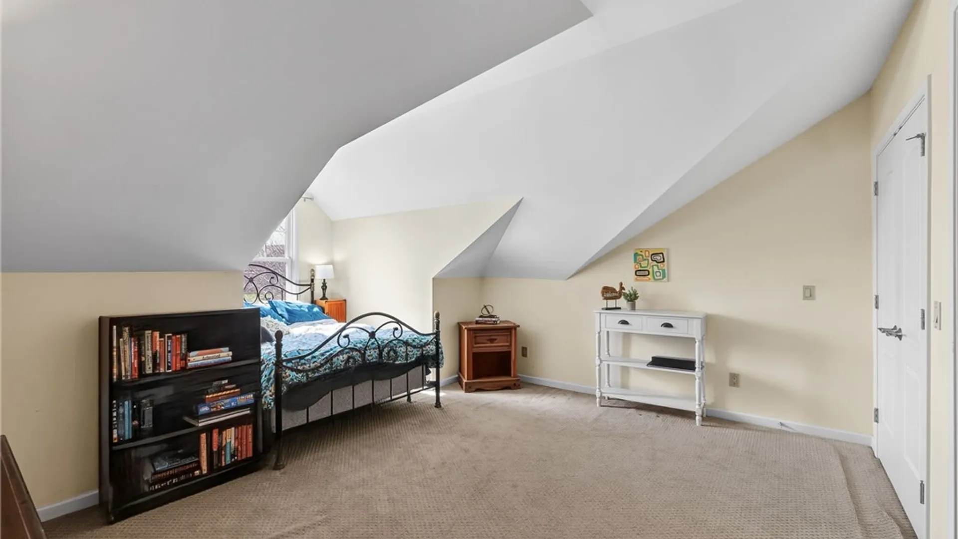 Property at 271 Bretlyn Circle Circle, Brighton, NY 14618 29