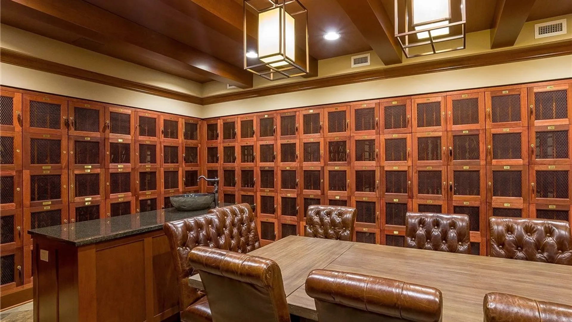 Property at 271 Bretlyn Circle Circle, Brighton, NY 14618 45