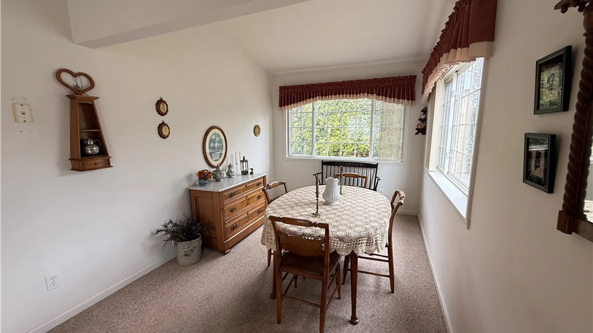 Property at 163 Lillian Lane, Greece, NY 14616 10