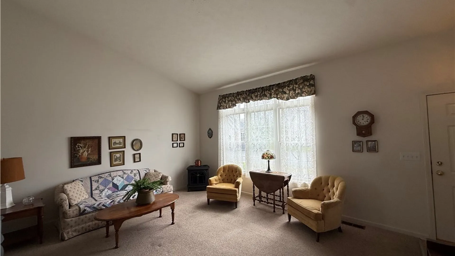 Property at 163 Lillian Lane, Greece, NY 14616 4