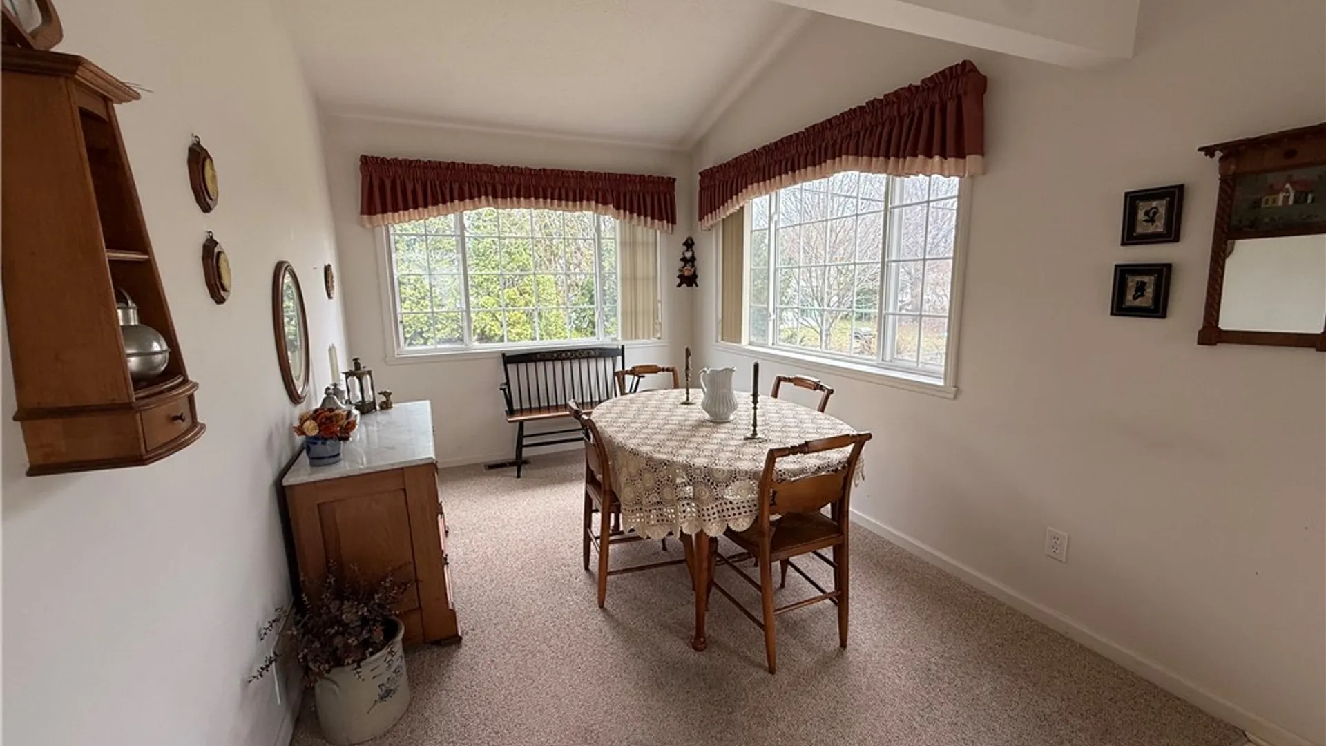 Property at 163 Lillian Lane, Greece, NY 14616 9