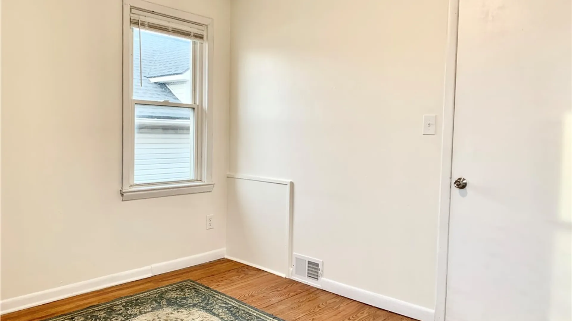 Property at 657 Englewood Avenue, Tonawanda, NY 14223 9