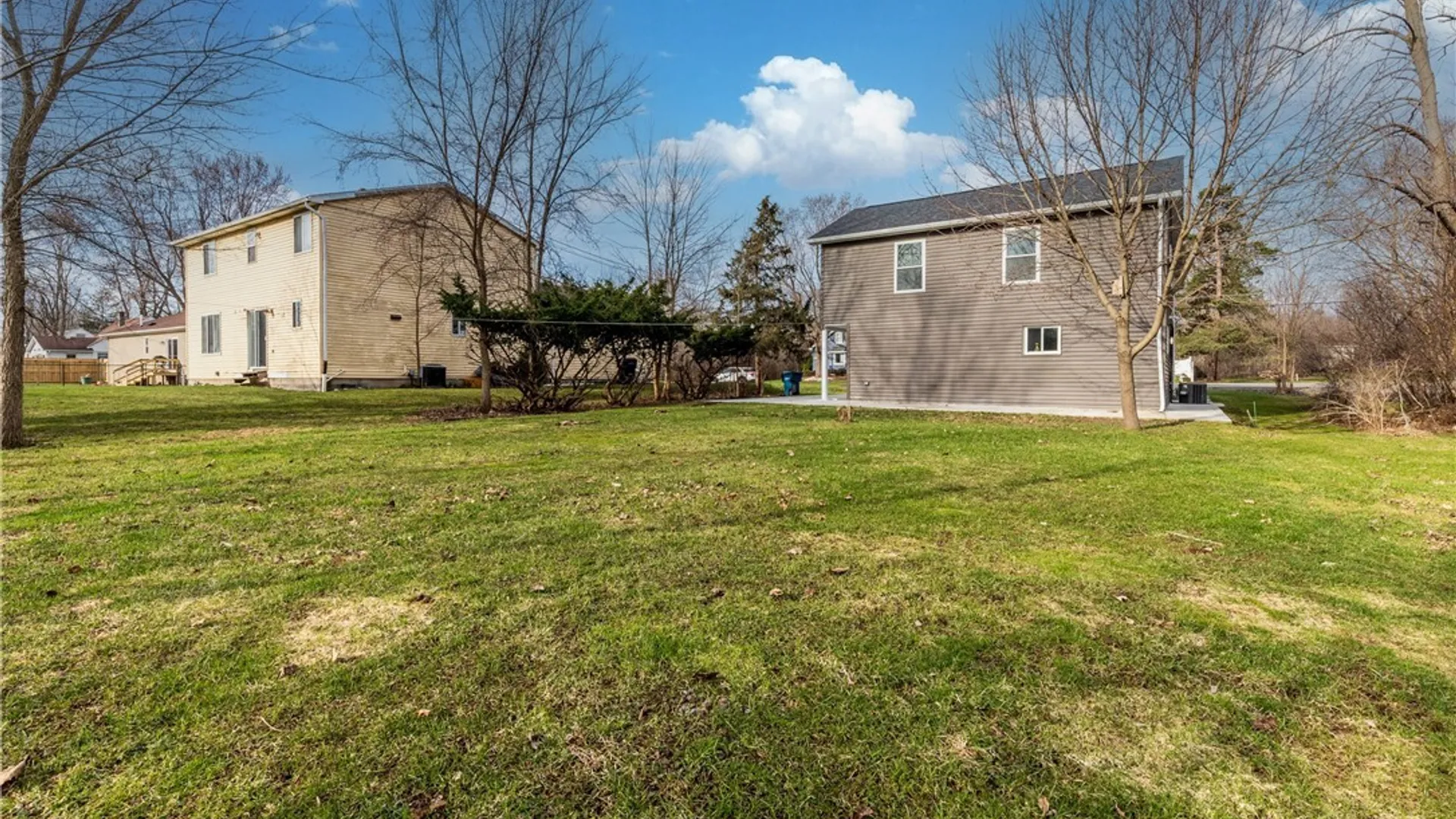 Property at 365 Elmwood Road, Grand Island, NY 14072 5