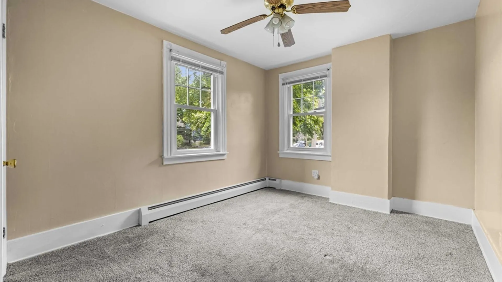 Property at 619 Elmwood Apt 2 Avenue, Buffalo, NY 14222 11