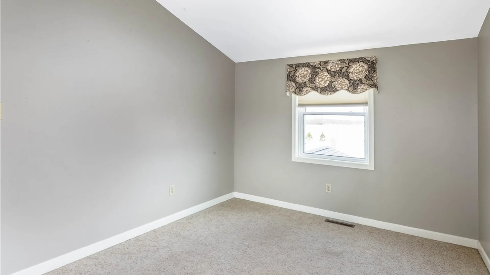 Property at 3944 Taylor Hill Road, Ridgeway, NY 14411 34