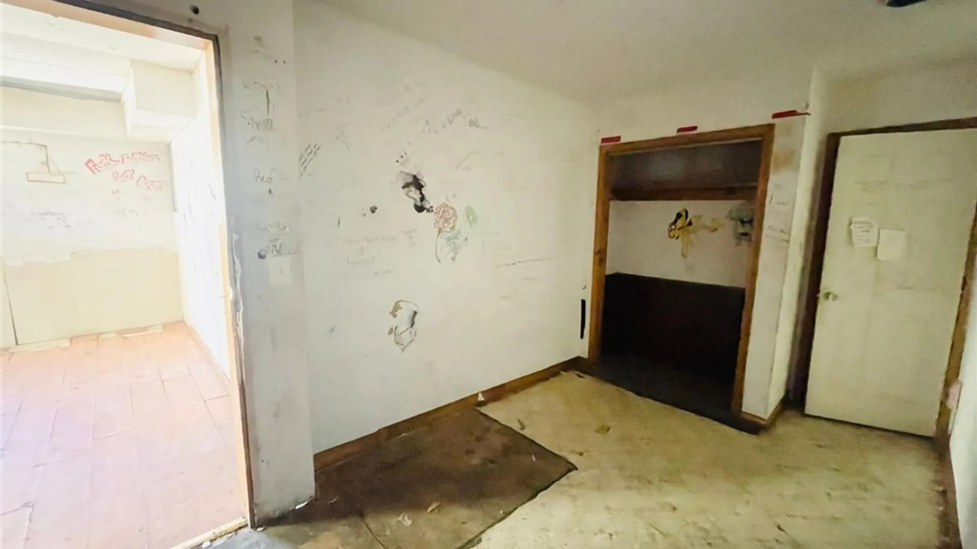 Property at 80 Liddell Street, Buffalo, NY 14212 6