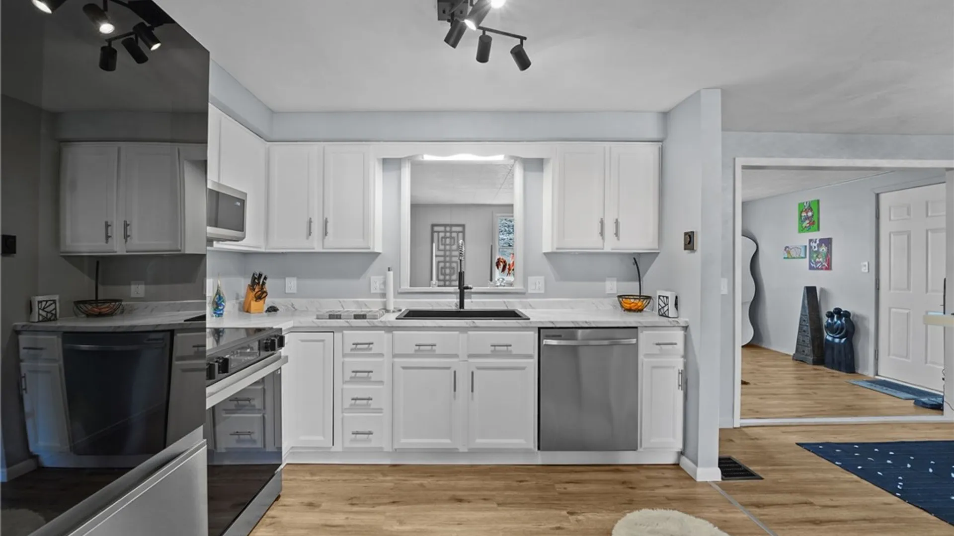 Property at 2450 Theresa Boulevard, Binghamton, NY 13903 8