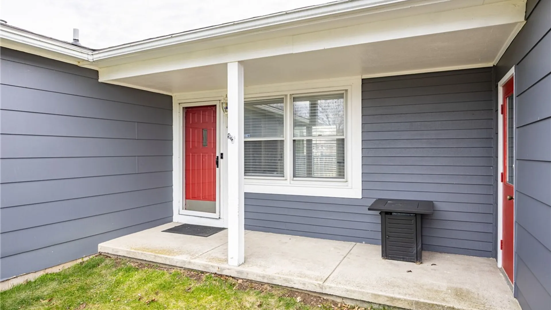 Property at 3 Tyler Trail, Parma, NY 14468 2