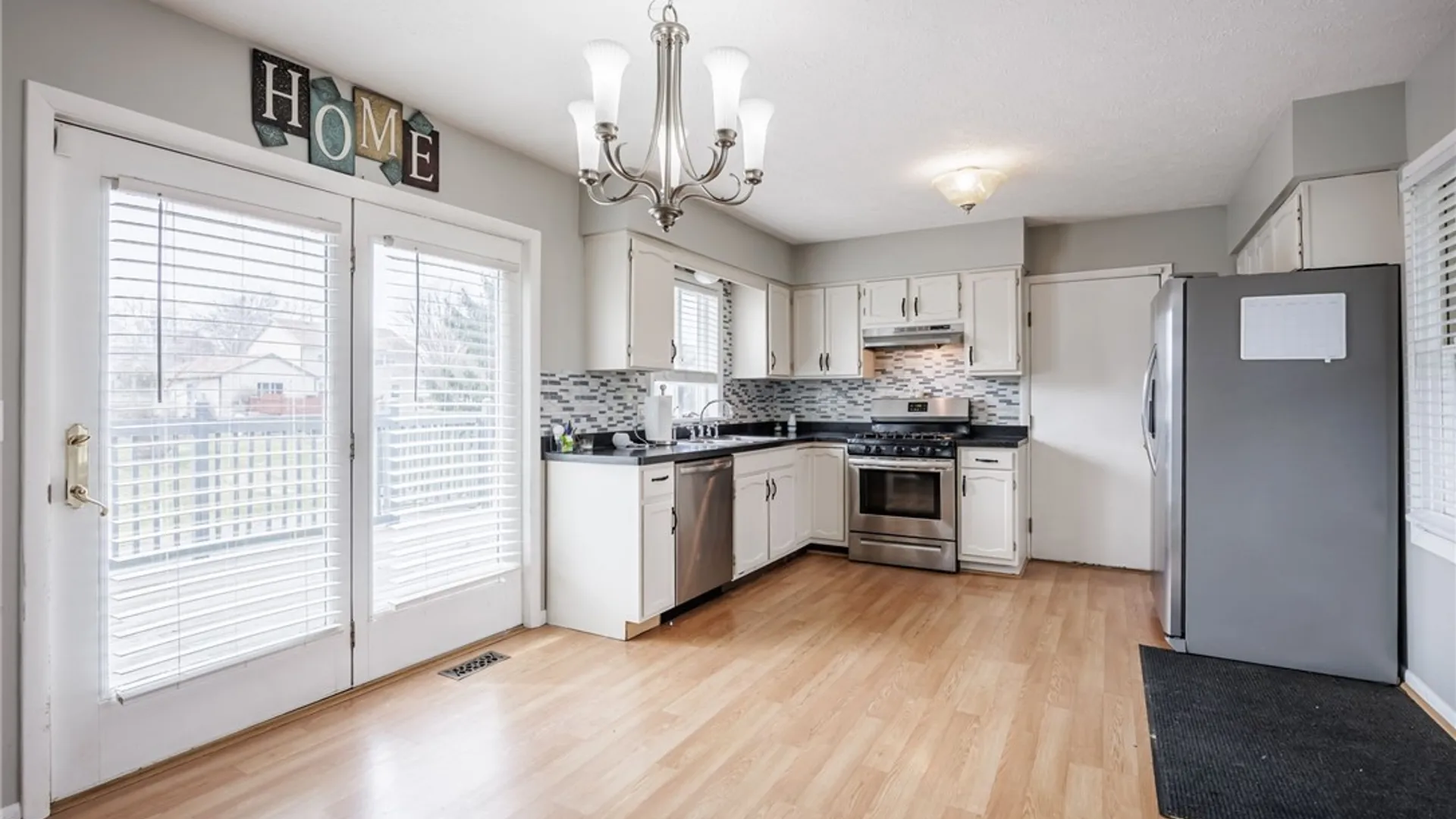 Property at 3 Tyler Trail, Parma, NY 14468 4