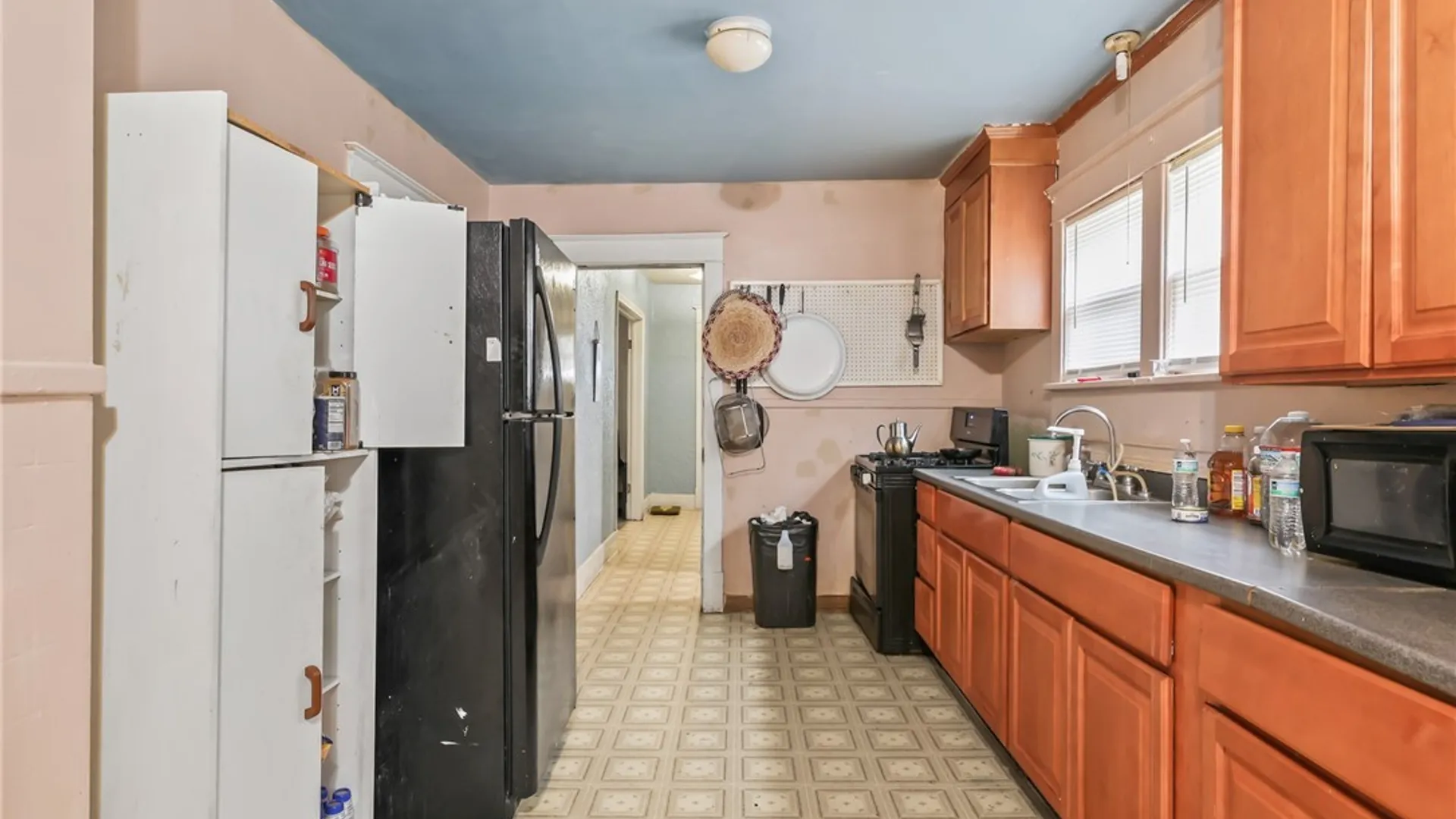 Property at 3023 Orleans Avenue, Niagara Falls, NY 14303 16