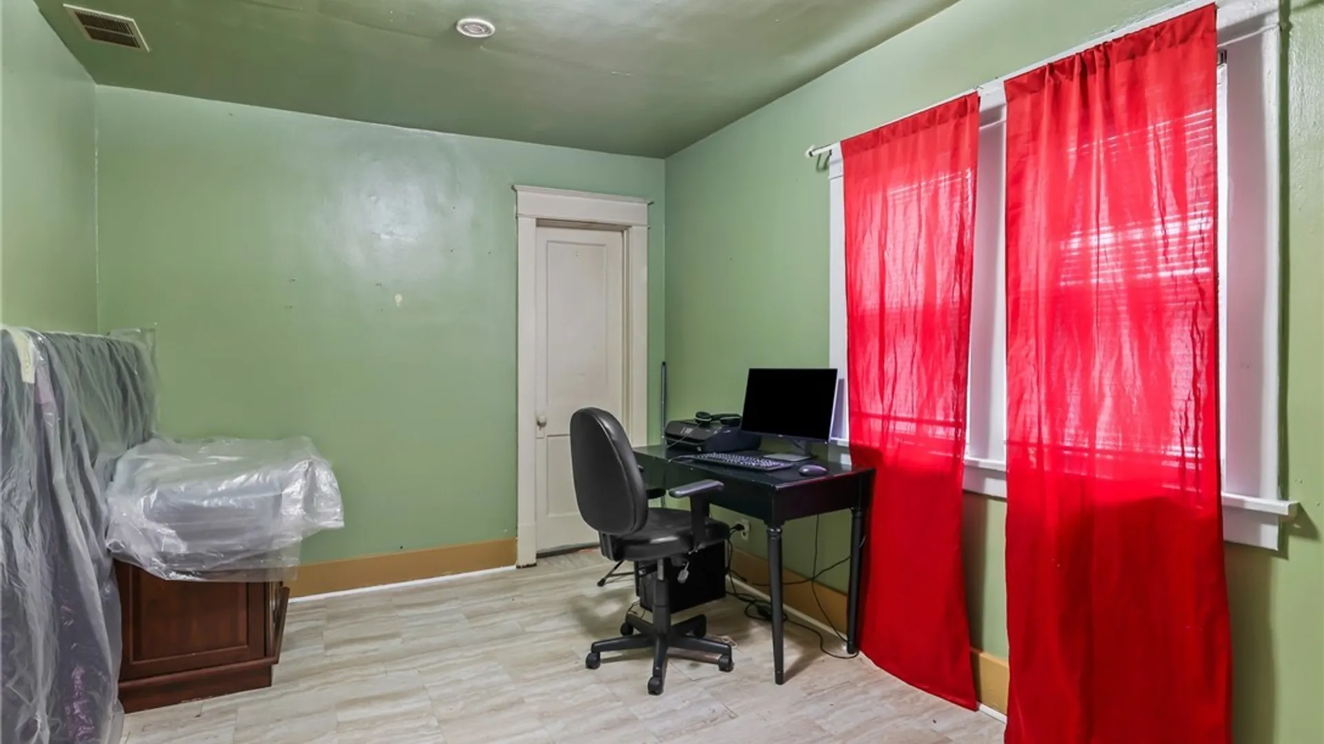 Property at 3023 Orleans Avenue, Niagara Falls, NY 14303 21