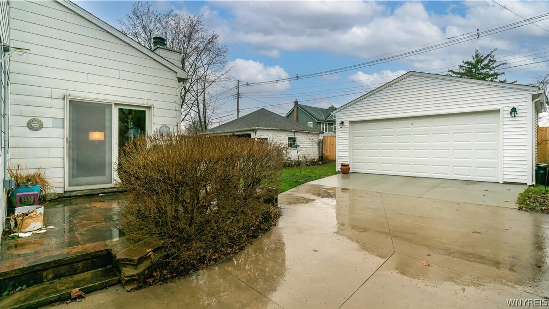 Property at 243 Capen Boulevard, Amherst, NY 14226 39