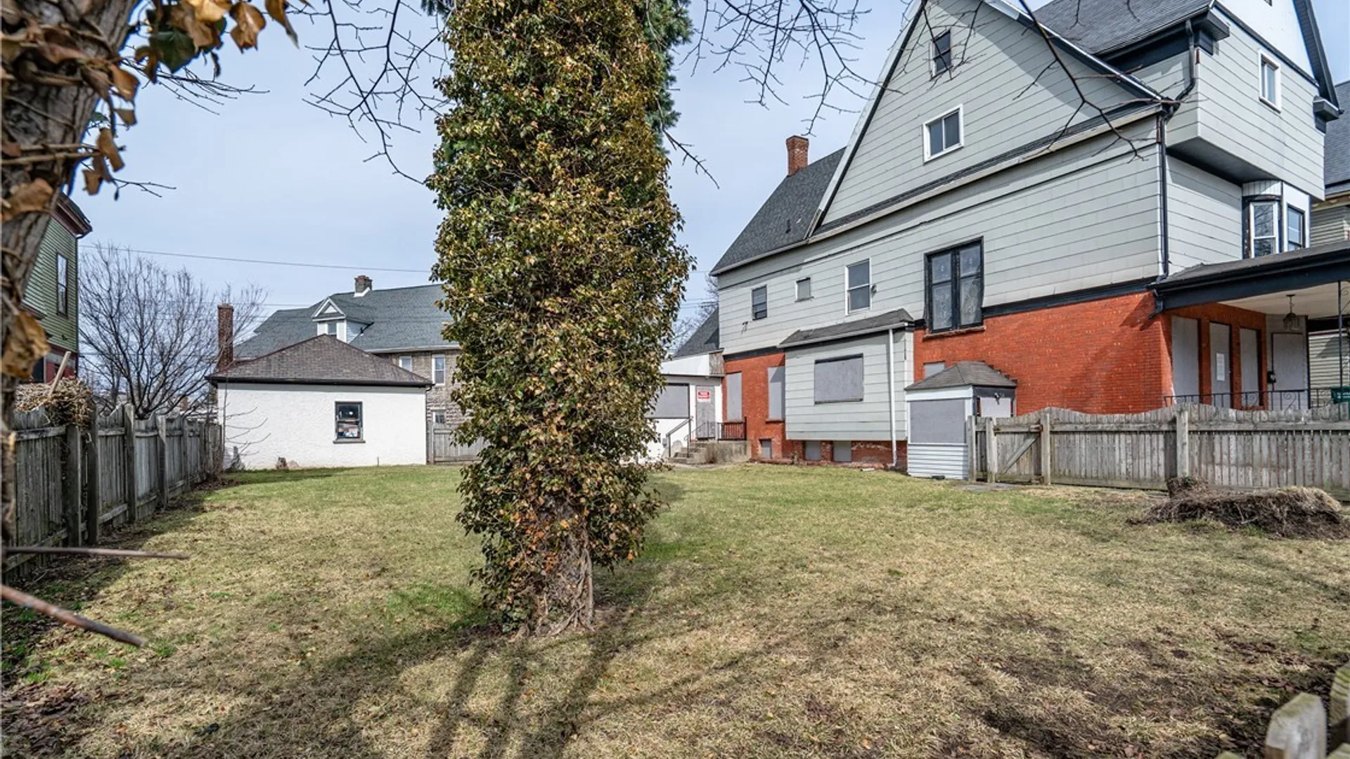 Property at 408 Porter Avenue, Buffalo, NY 14201 5