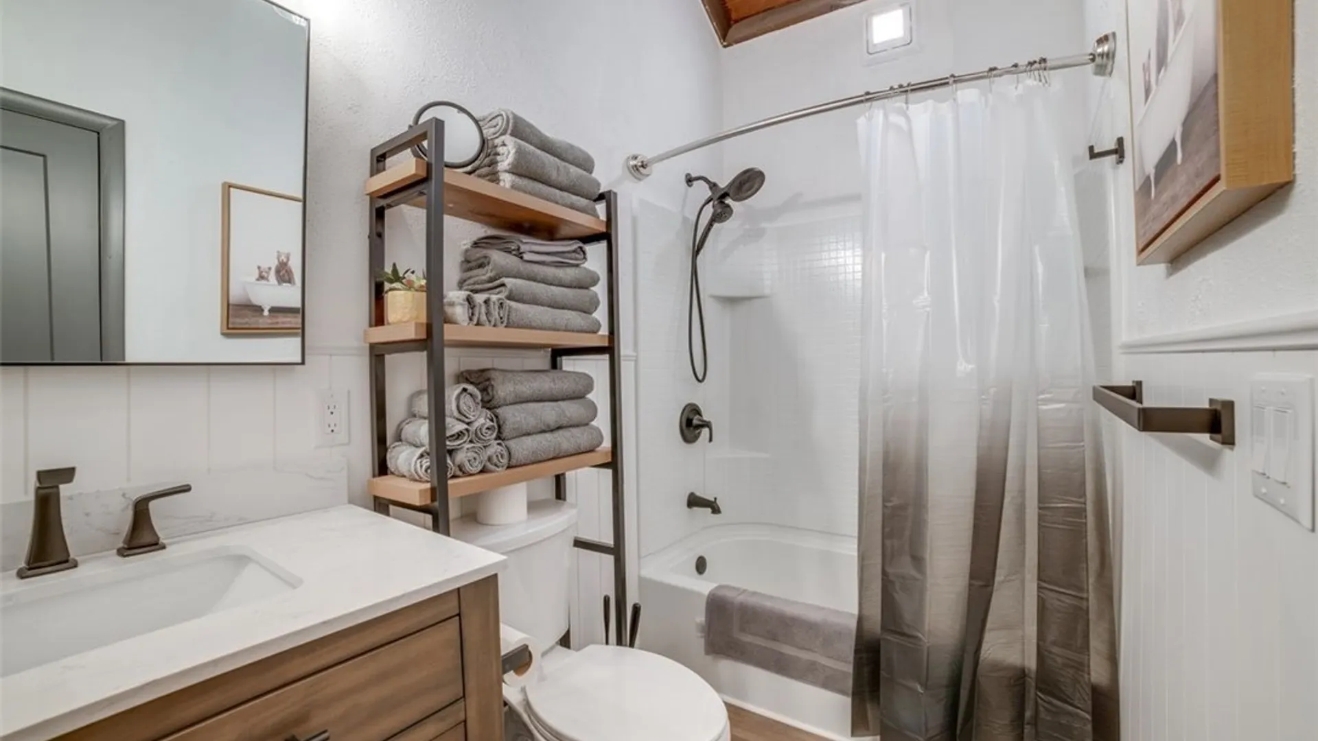 Property at 1996 Alpha Circle, Virgil, NY 13045 13