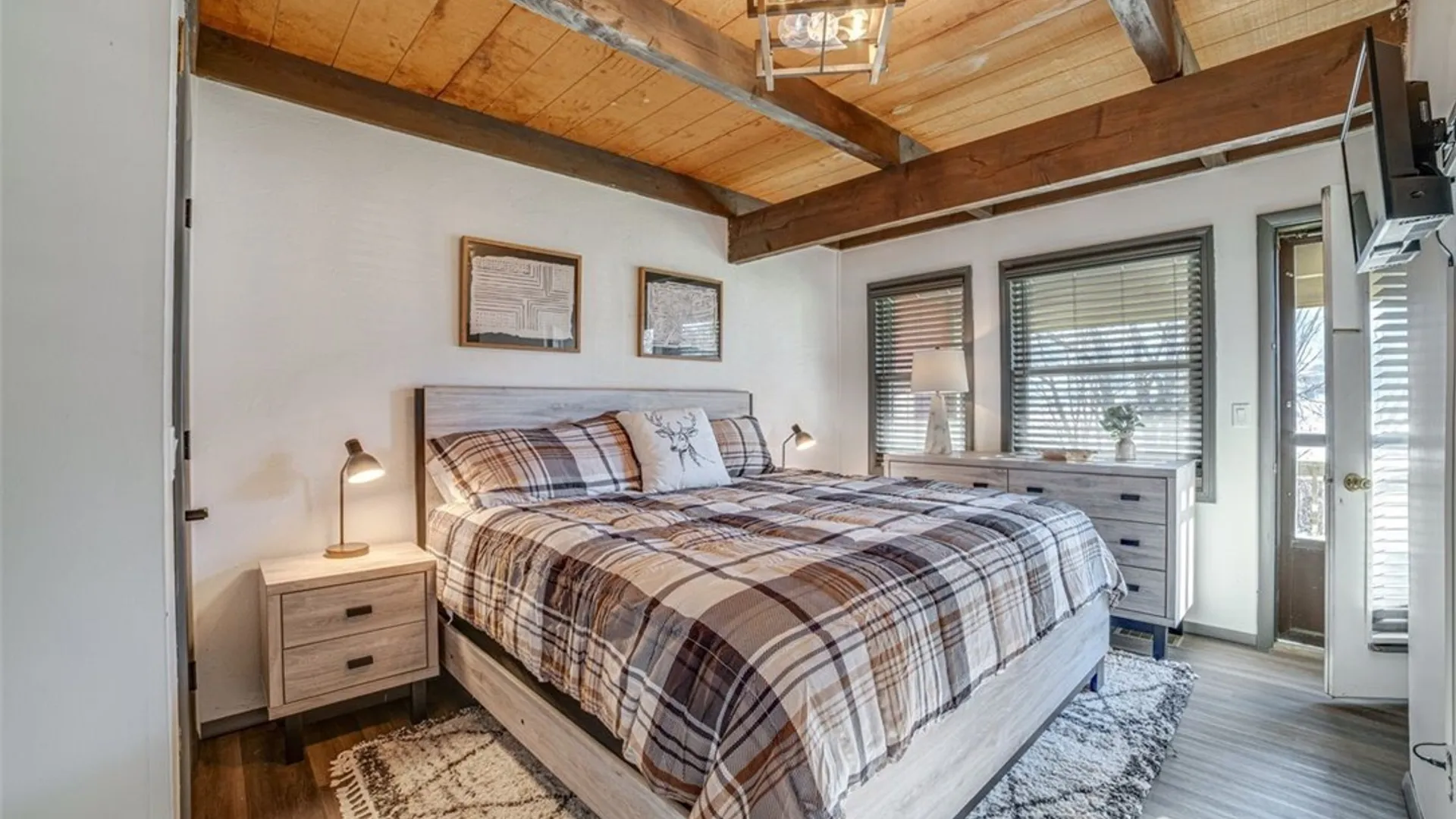 Property at 1996 Alpha Circle, Virgil, NY 13045 14