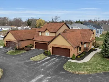 Property at 809 Carriage Lane, Lewiston, NY 14092