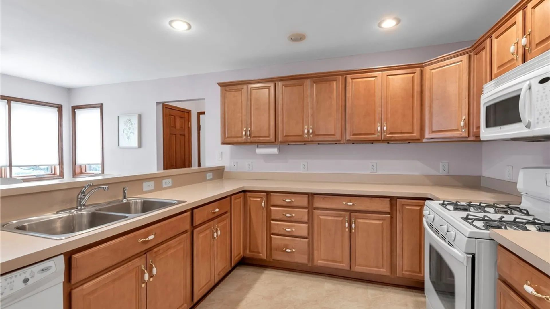 Property at 809 Carriage Lane, Lewiston, NY 14092 26