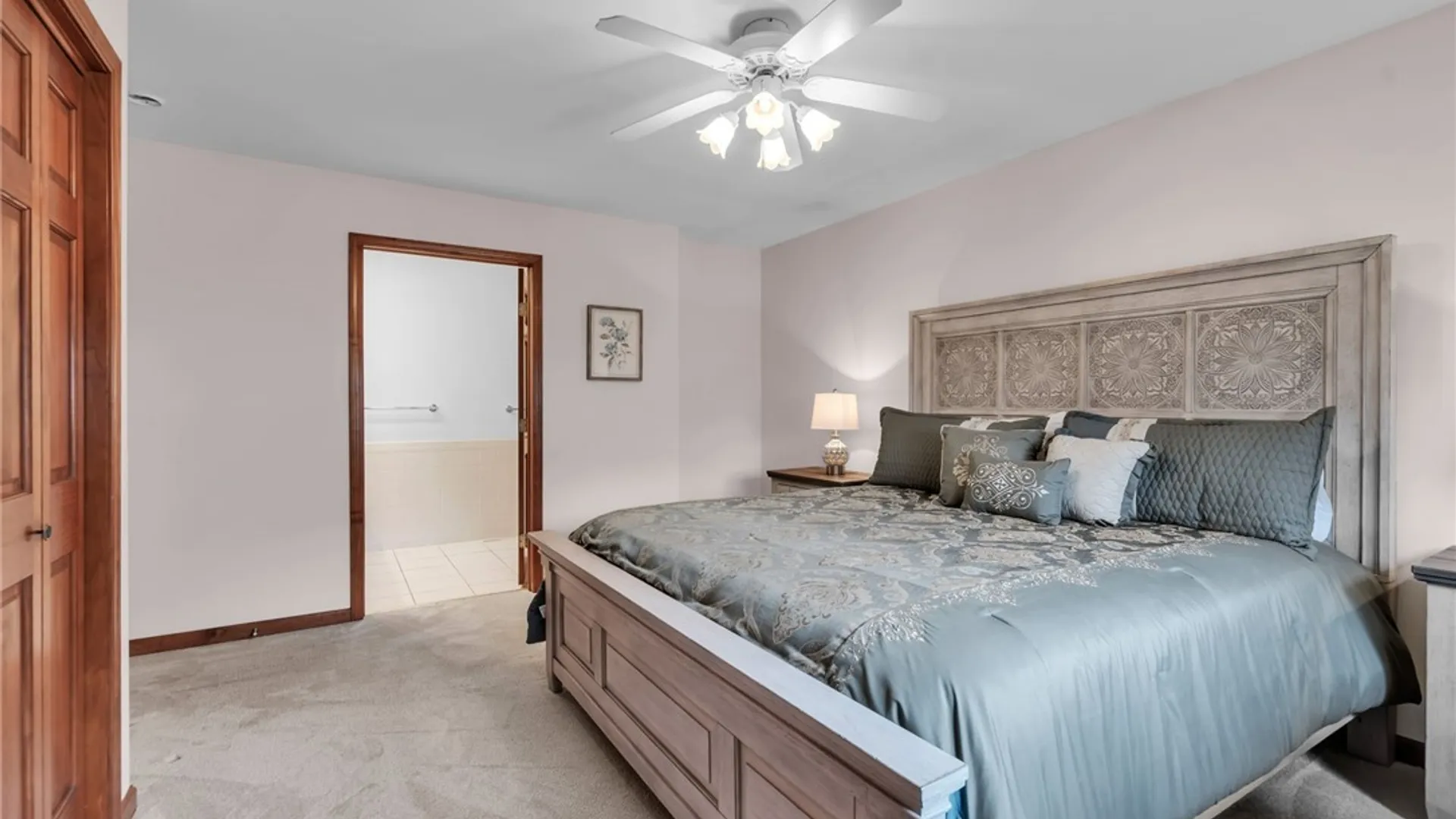 Property at 809 Carriage Lane, Lewiston, NY 14092 30