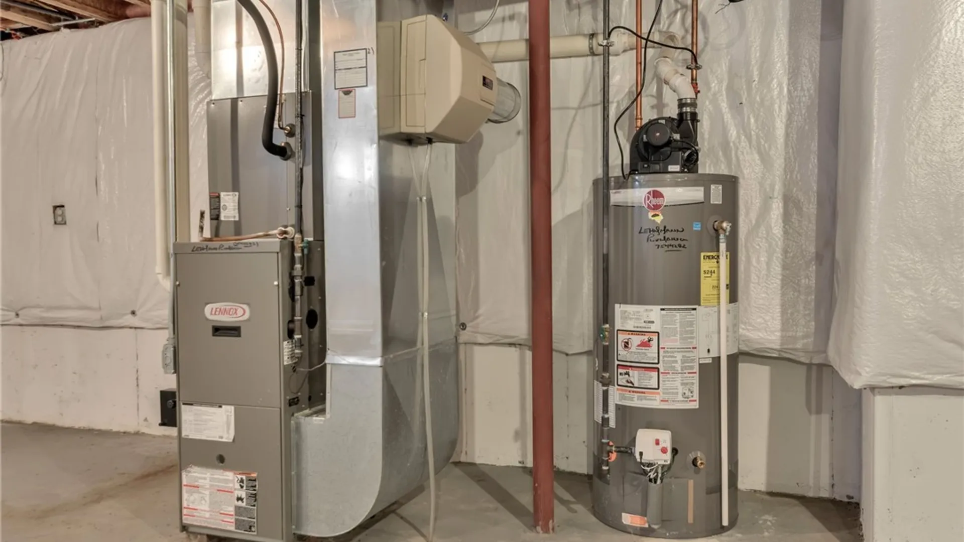 Property at 809 Carriage Lane, Lewiston, NY 14092 39