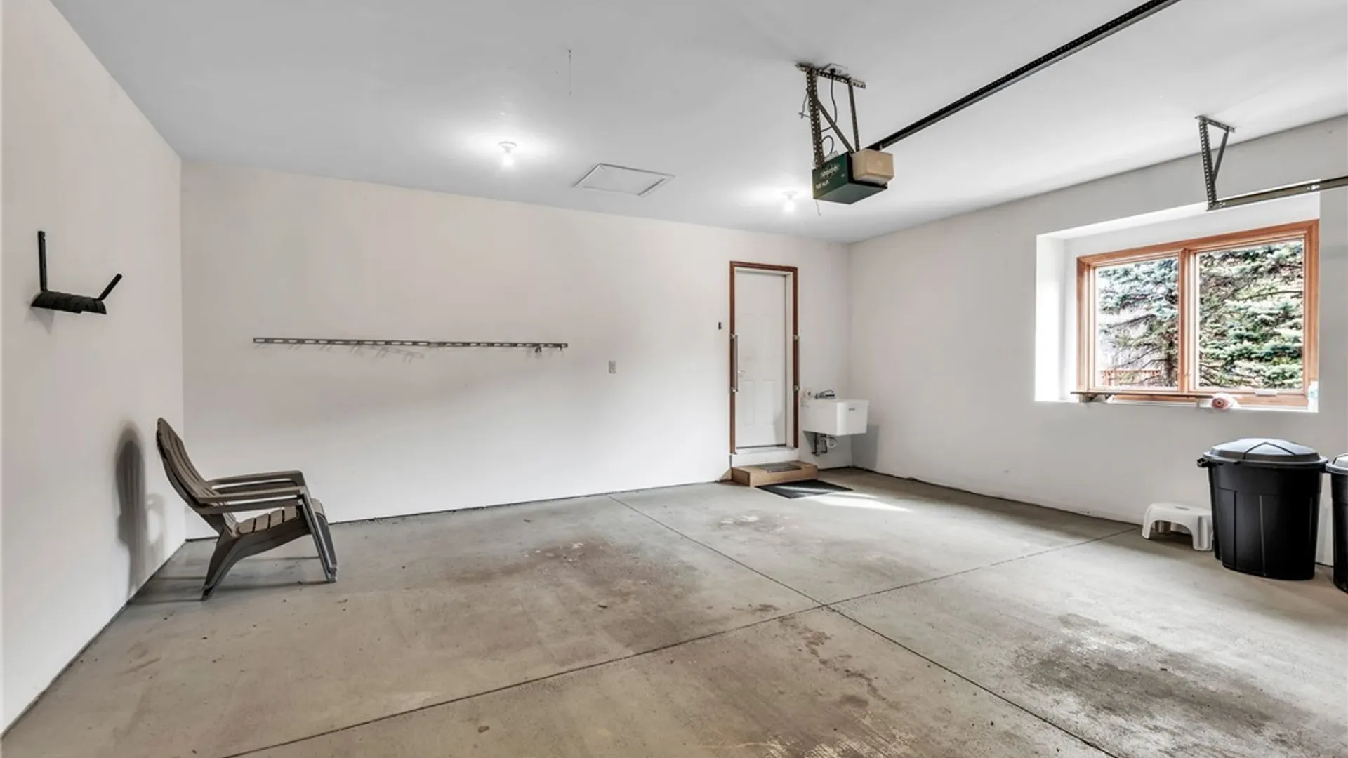 Property at 809 Carriage Lane, Lewiston, NY 14092 40