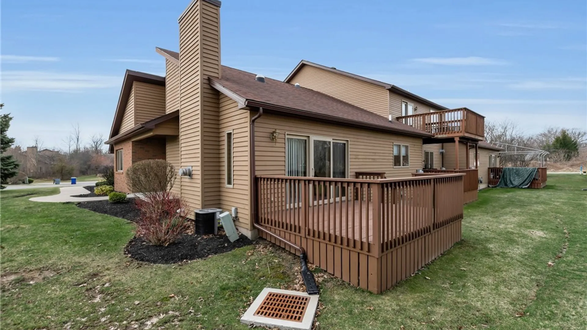 Property at 809 Carriage Lane, Lewiston, NY 14092 44