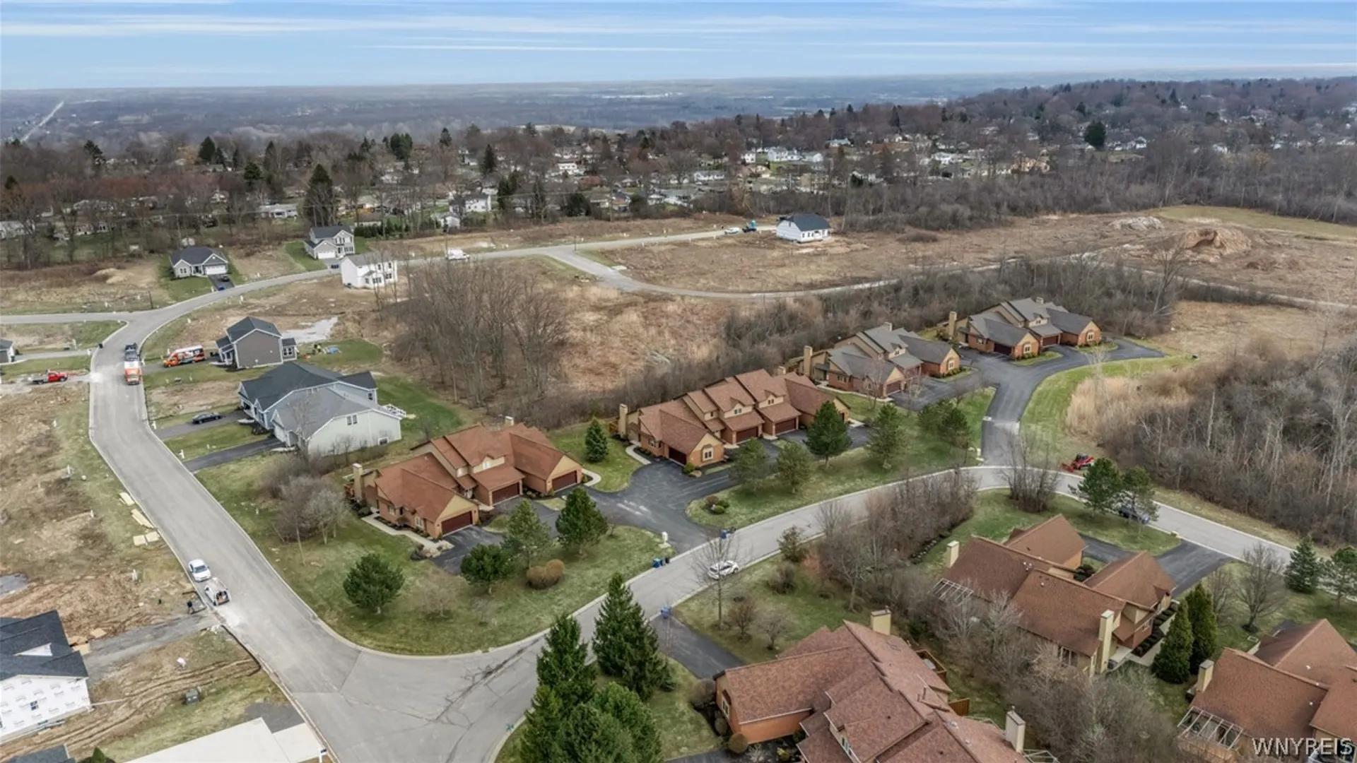 Property at 809 Carriage Lane, Lewiston, NY 14092 48