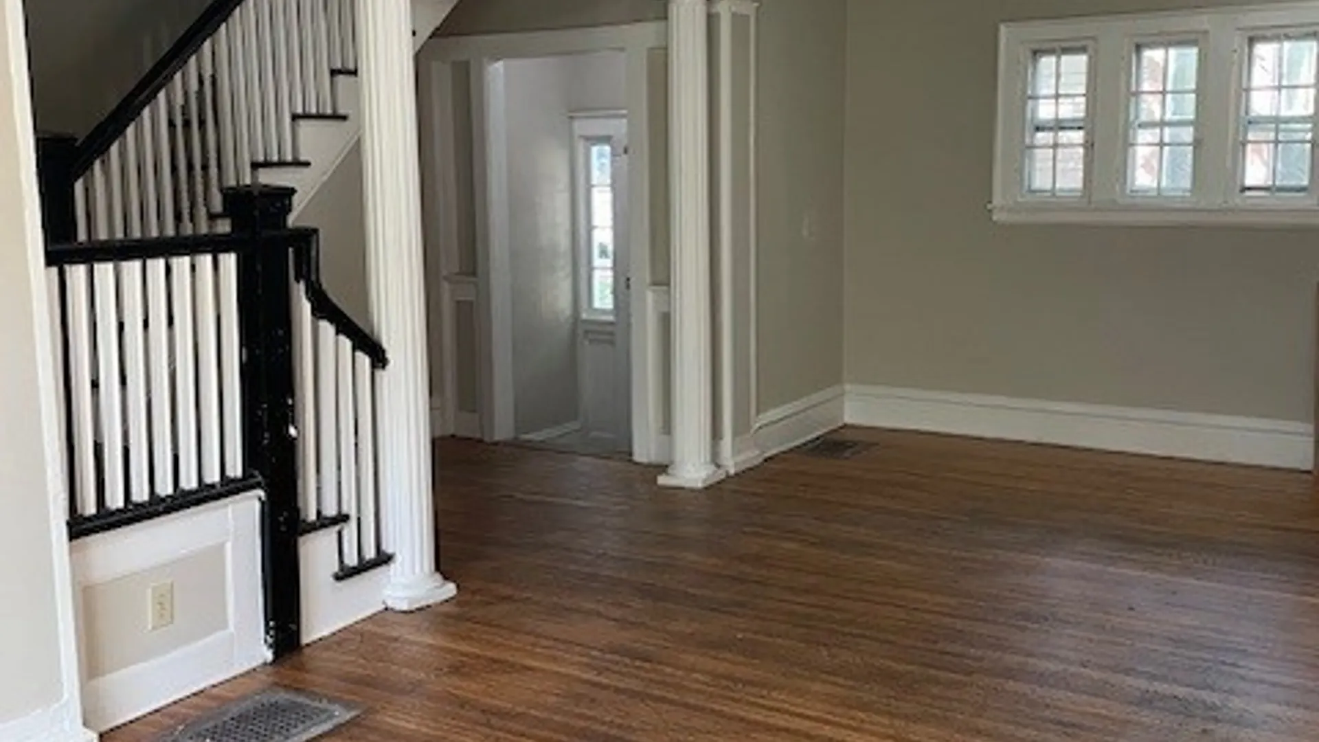 Property at 726 Euclid Avenue, Syracuse, NY 13210 25
