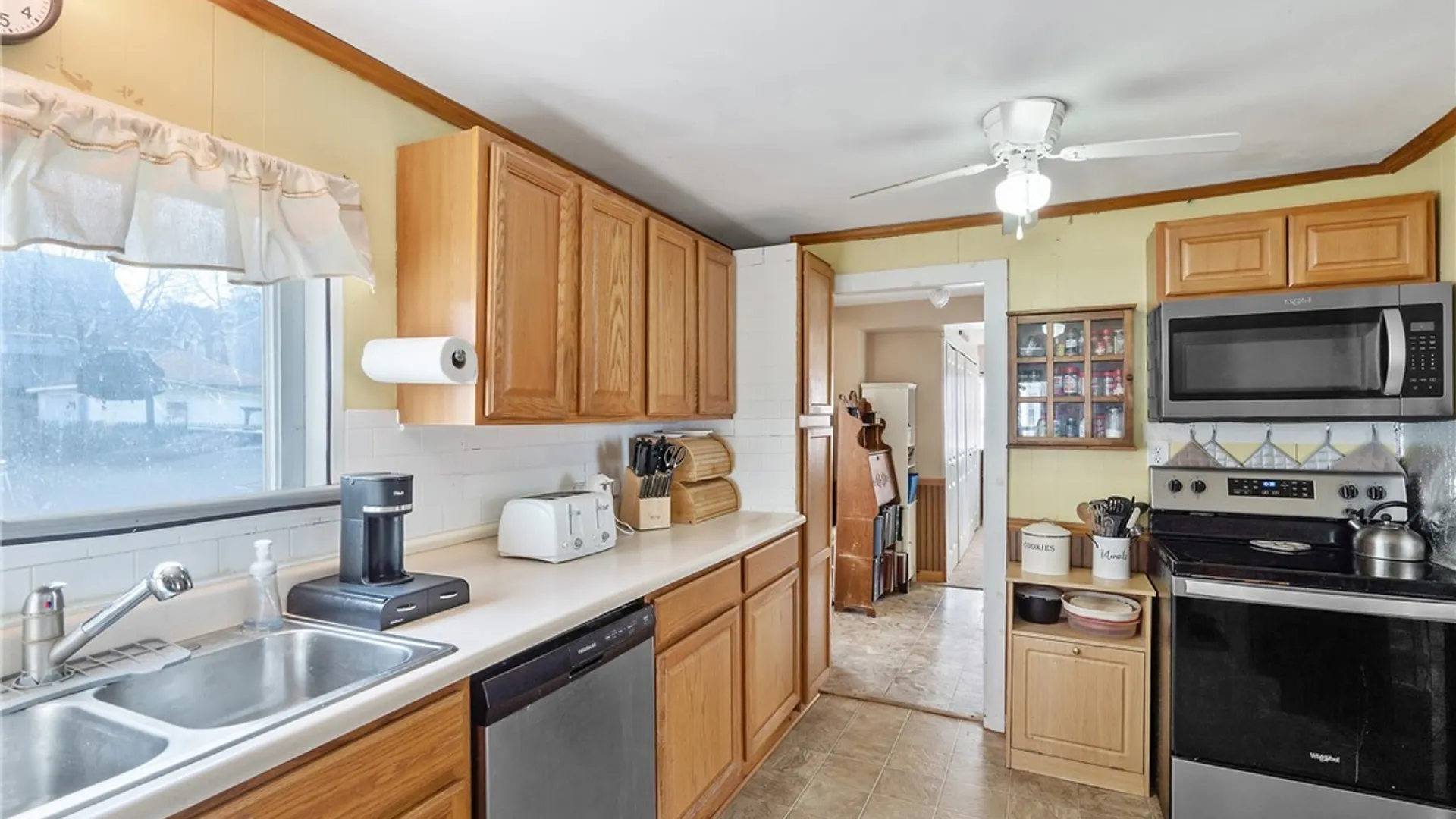 Property at 608 Seneca Street, Fulton, NY 13069 12