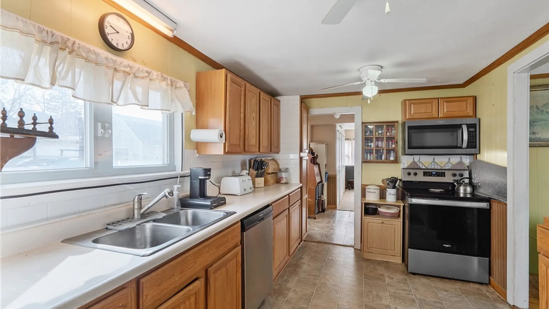 Property at 608 Seneca Street, Fulton, NY 13069 9