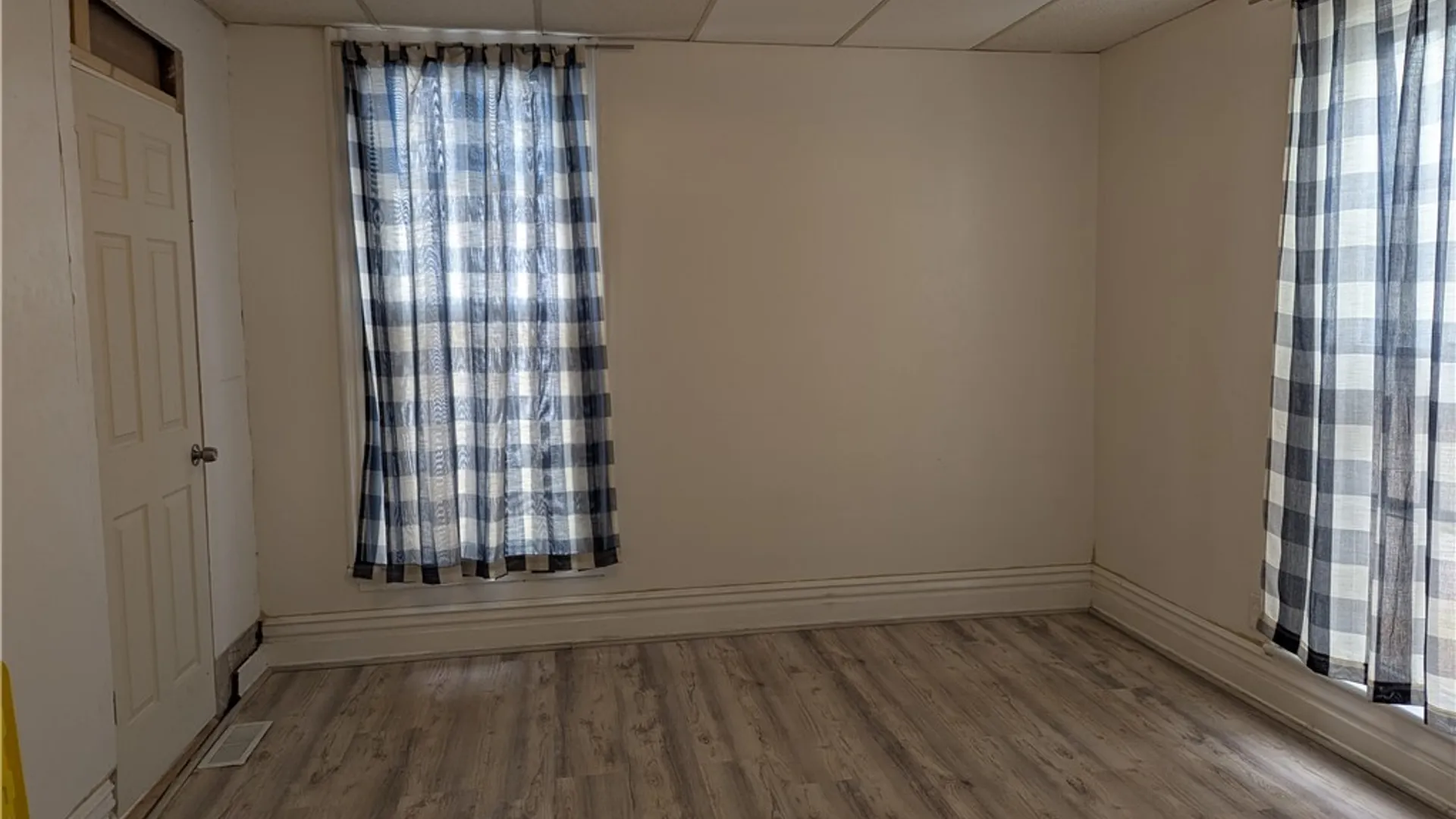 Property at 318 West Avenue, Ridgeway, NY 14103 14