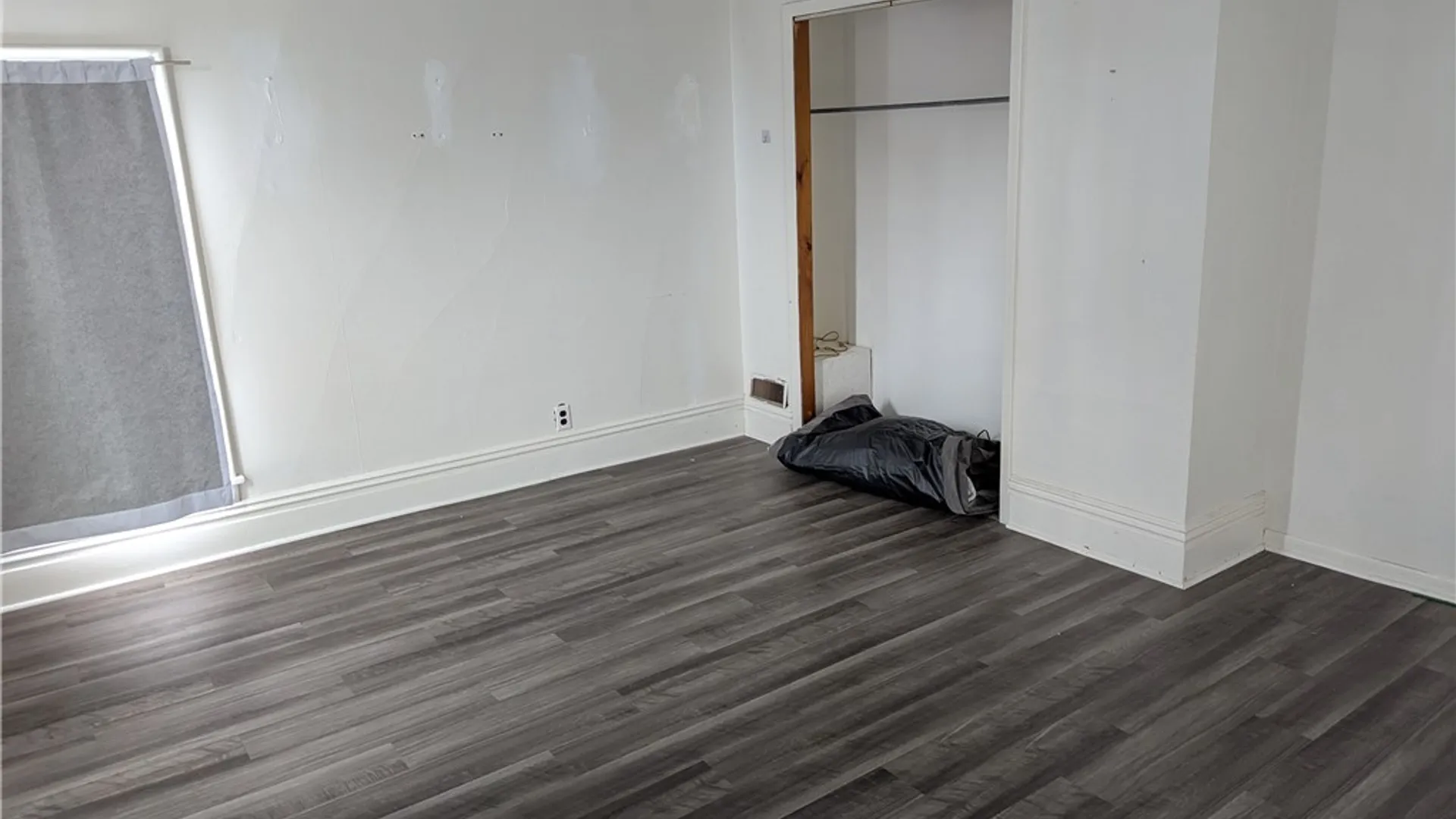 Property at 318 West Avenue, Ridgeway, NY 14103 19