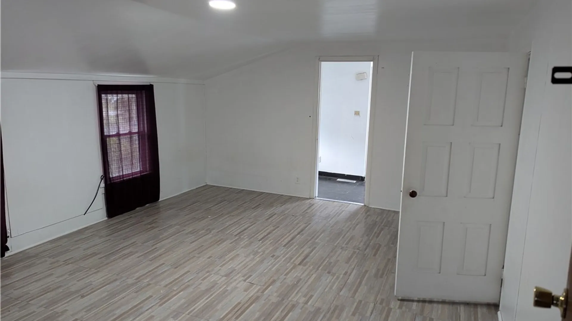 Property at 318 West Avenue, Ridgeway, NY 14103 25