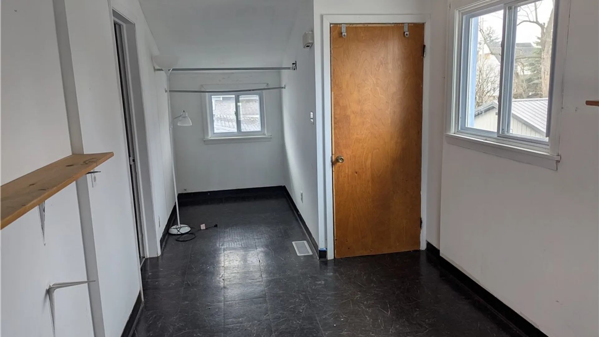 Property at 318 West Avenue, Ridgeway, NY 14103 27