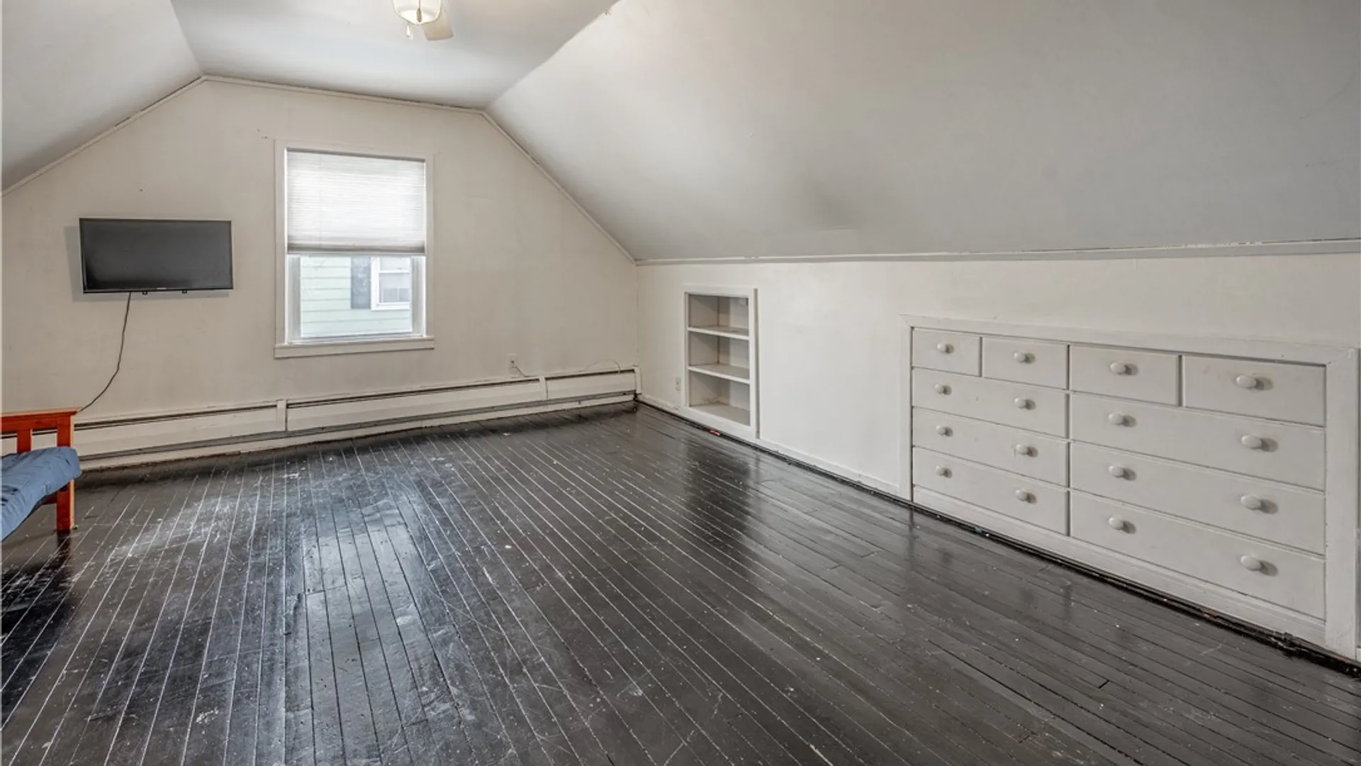 Property at 4368 Crescent Drive, Niagara Falls, NY 14305 13