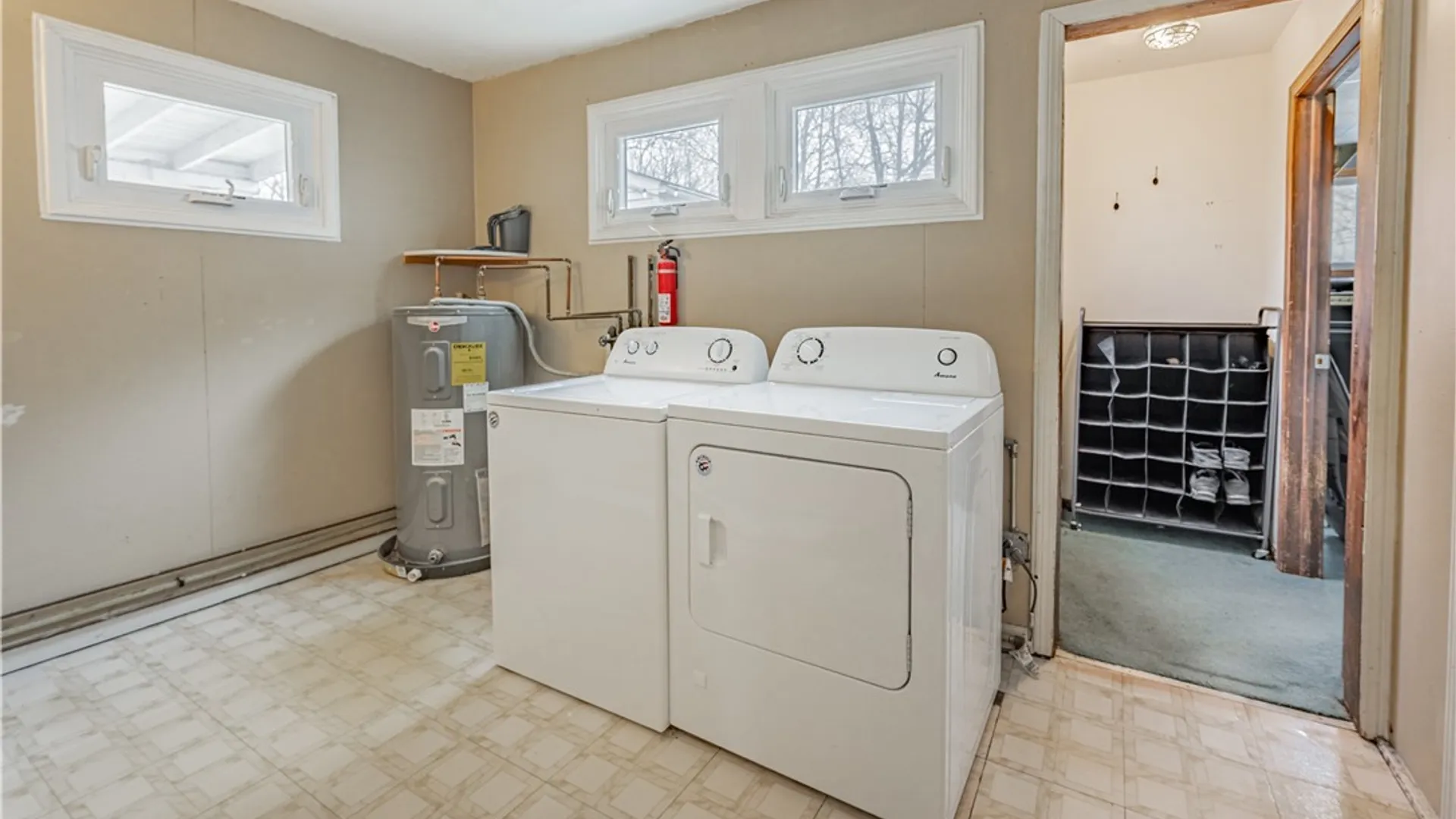 Property at 4368 Crescent Drive, Niagara Falls, NY 14305 17