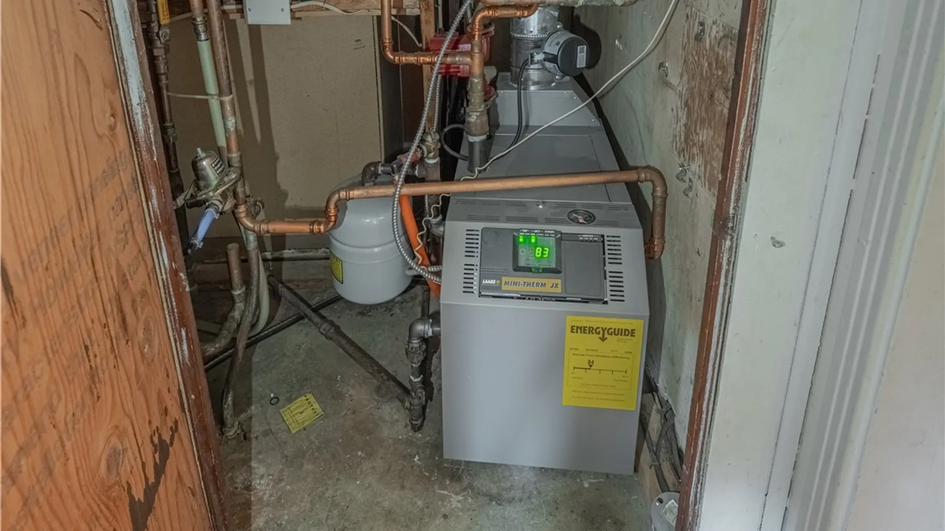 Property at 4368 Crescent Drive, Niagara Falls, NY 14305 18