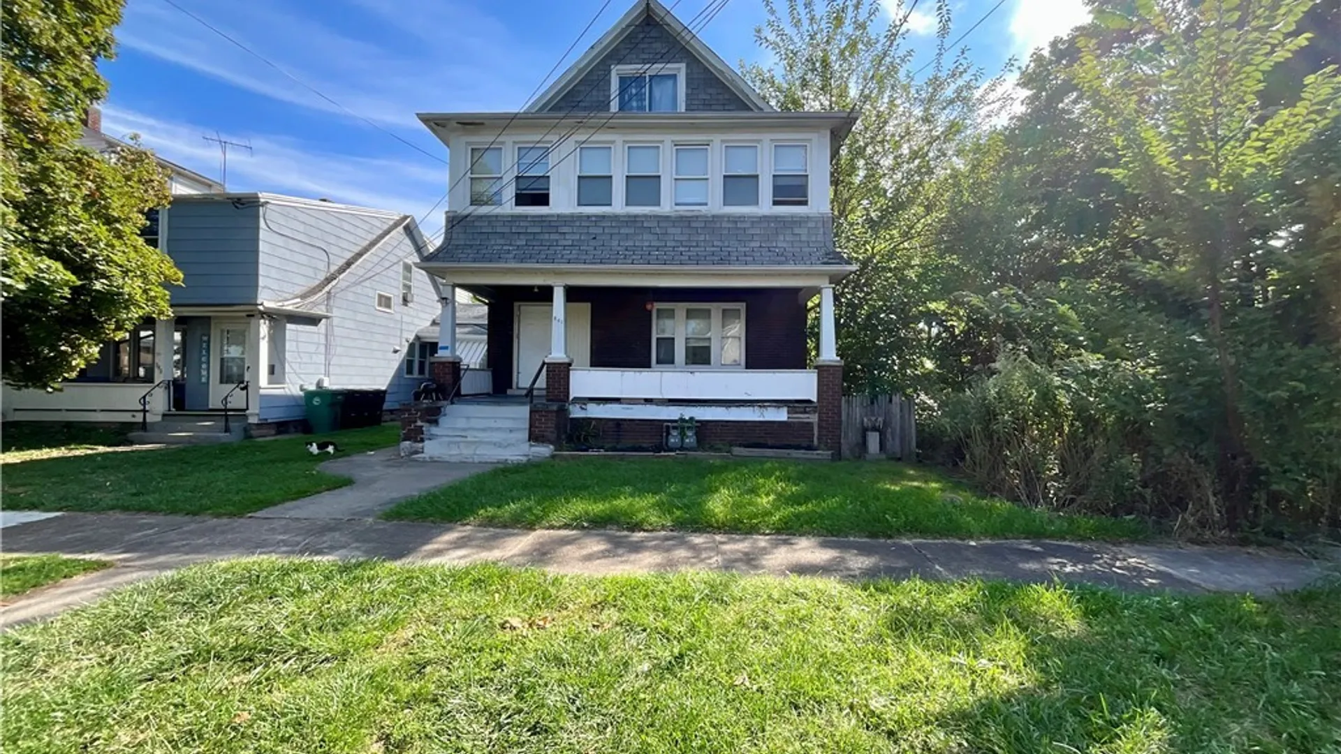 Property at 541 16th Street, Niagara Falls, NY 14301 2