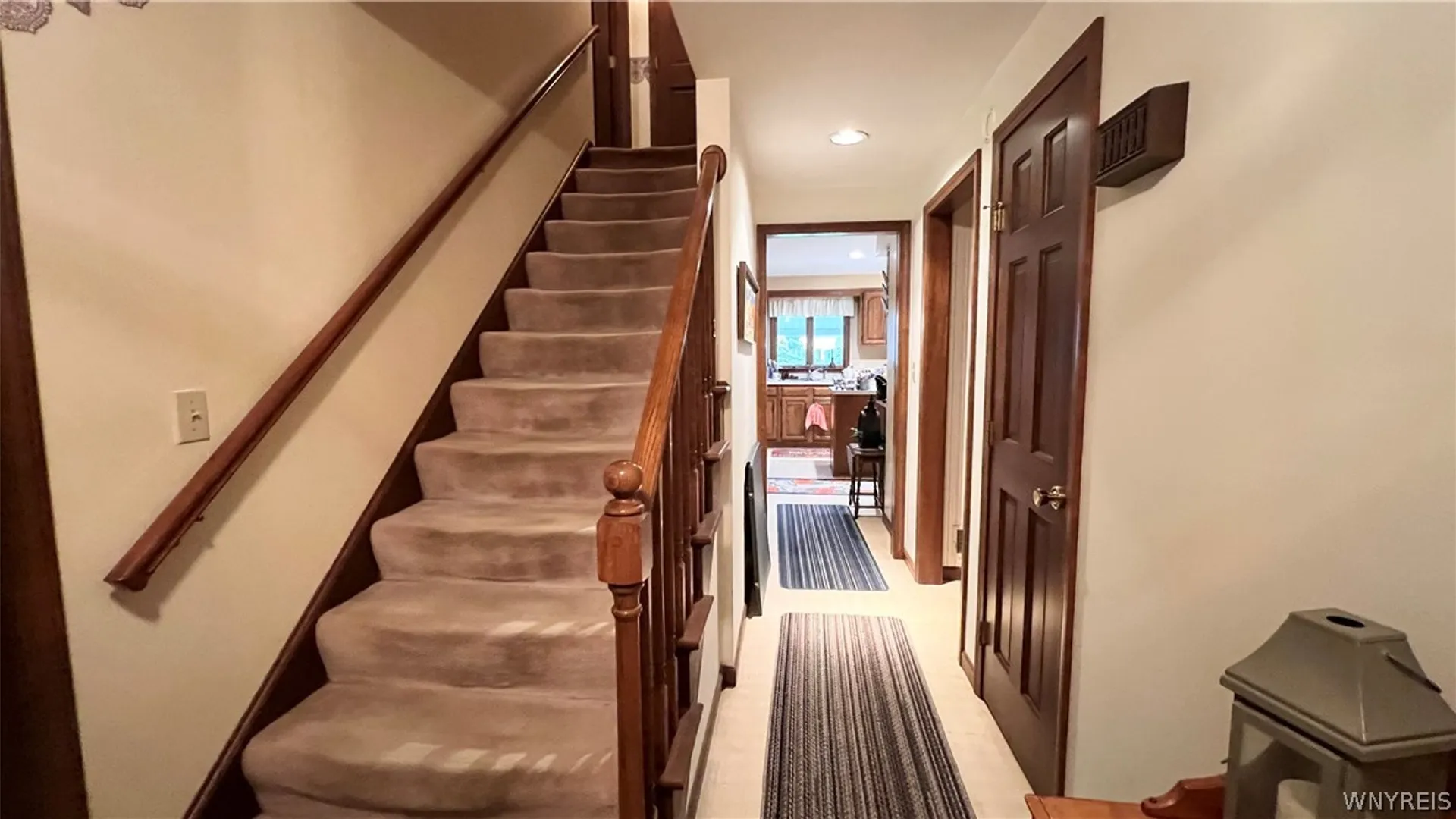 Property at 204 Holiday Lane, Hamburg, NY 14075 12
